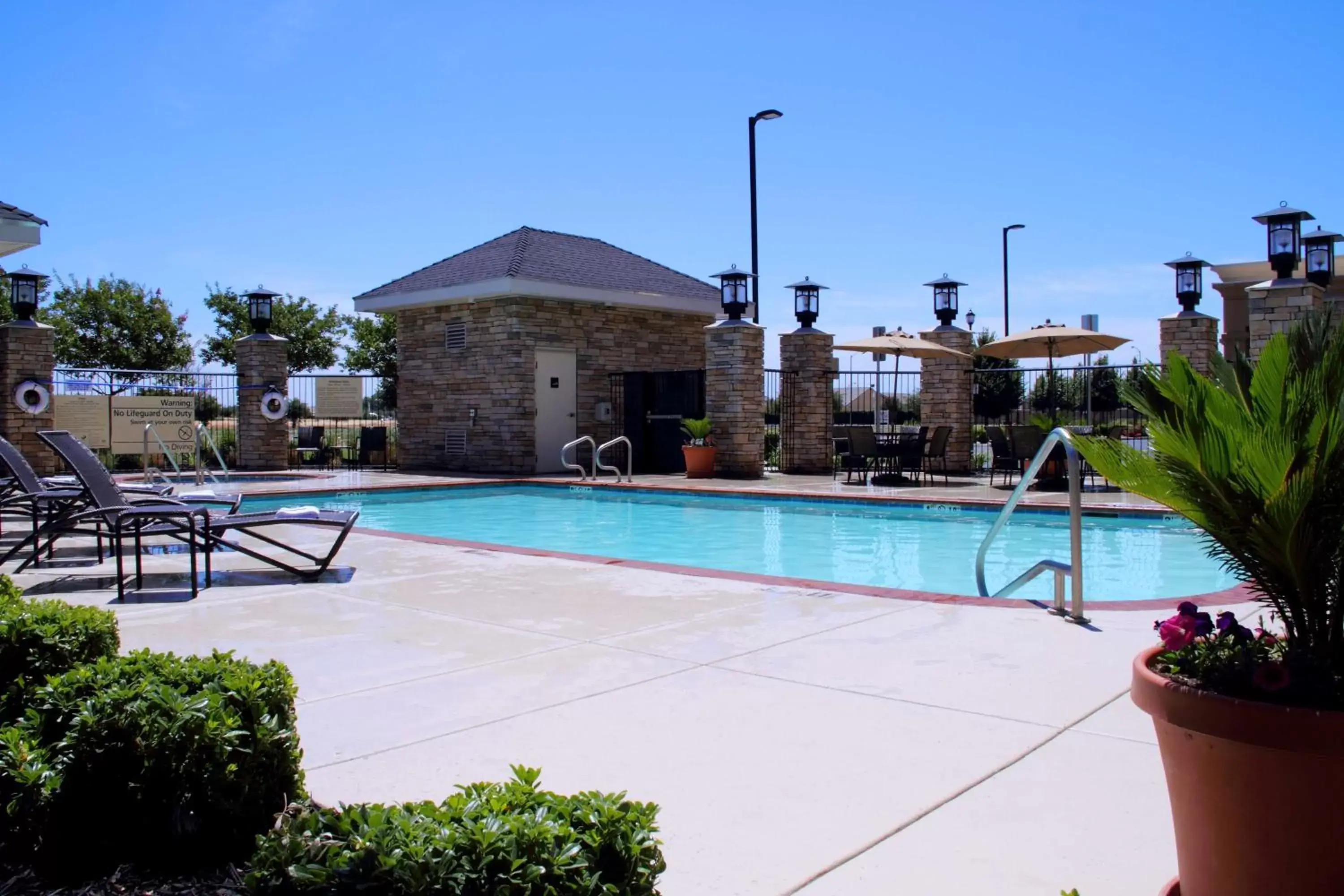 Pool view, Swimming Pool in Hampton Inn & Suites Manteca