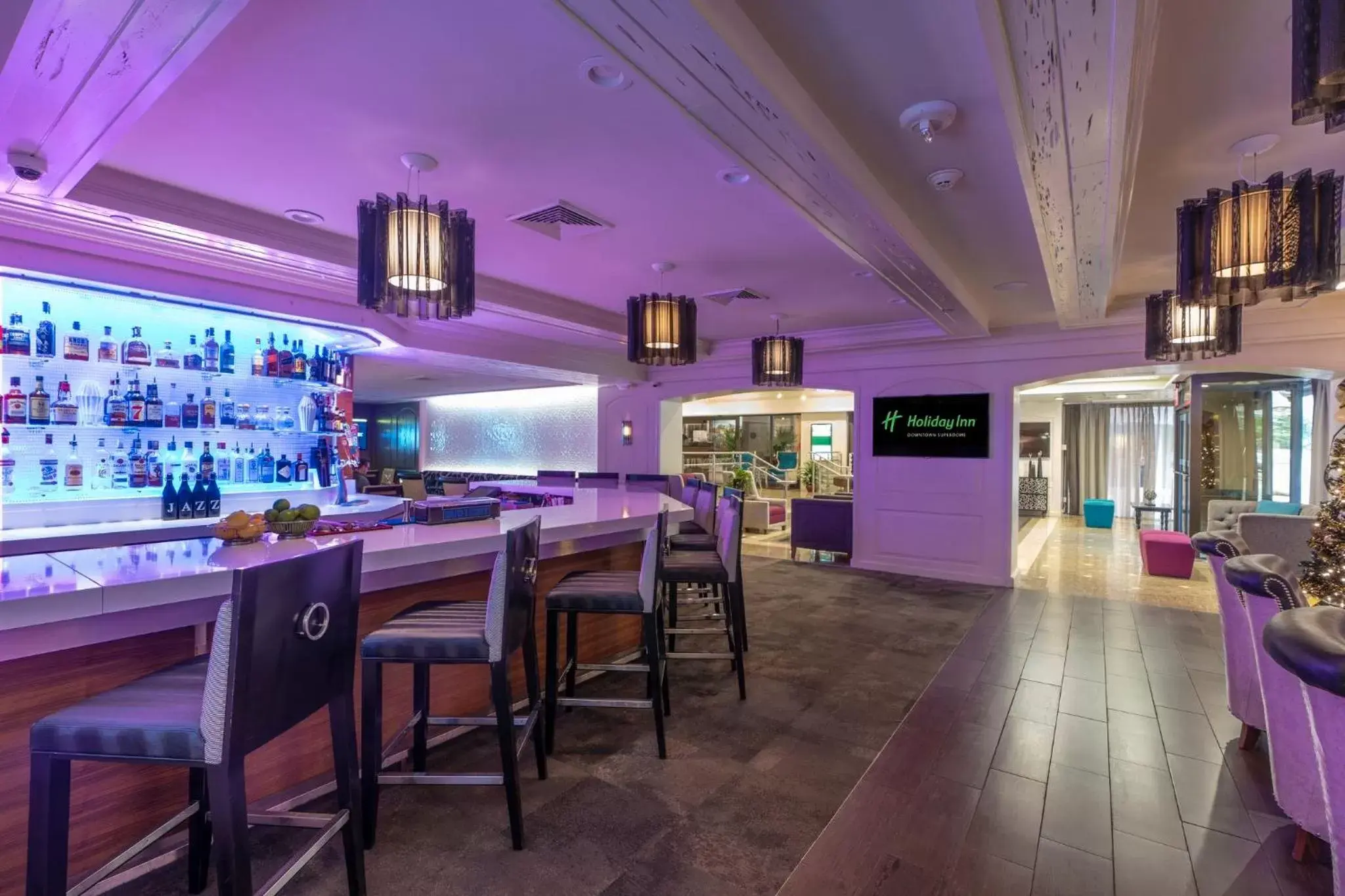 Lounge or bar, Restaurant/Places to Eat in Holiday Inn New Orleans-Downtown Superdome, an IHG Hotel