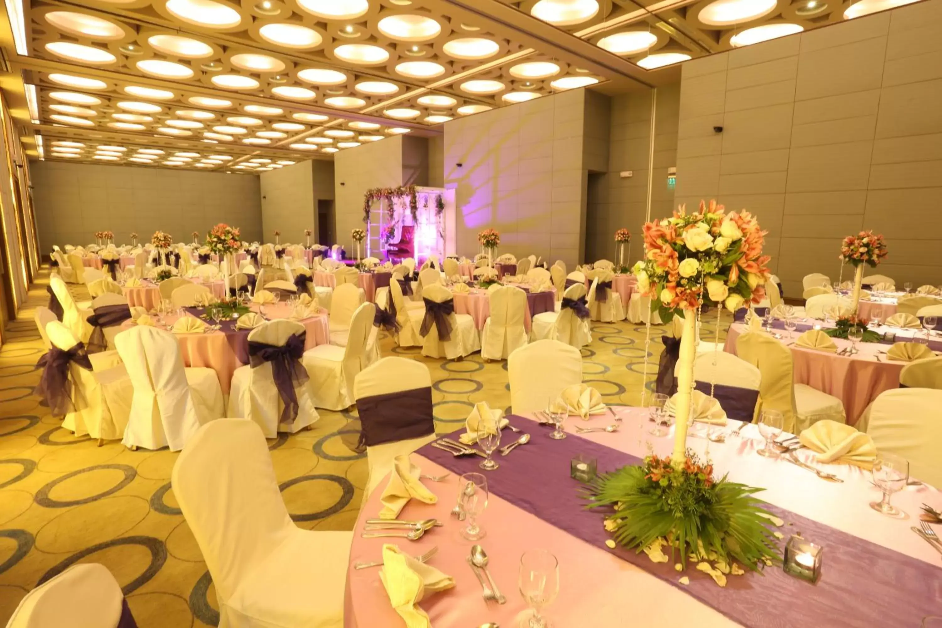 Banquet/Function facilities, Banquet Facilities in Luxent Hotel