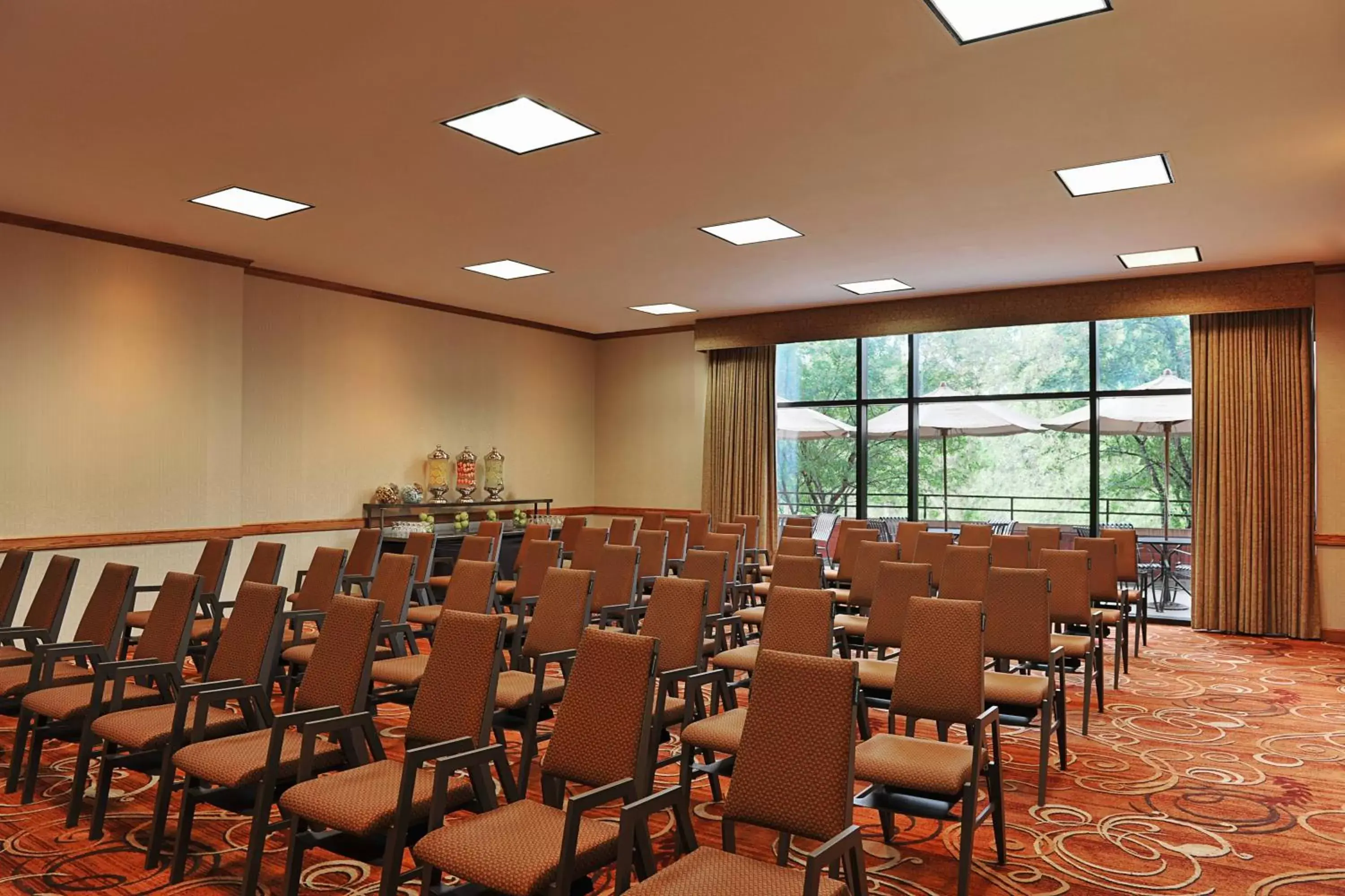Meeting/conference room, Business Area/Conference Room in Sheraton Minneapolis West Hotel