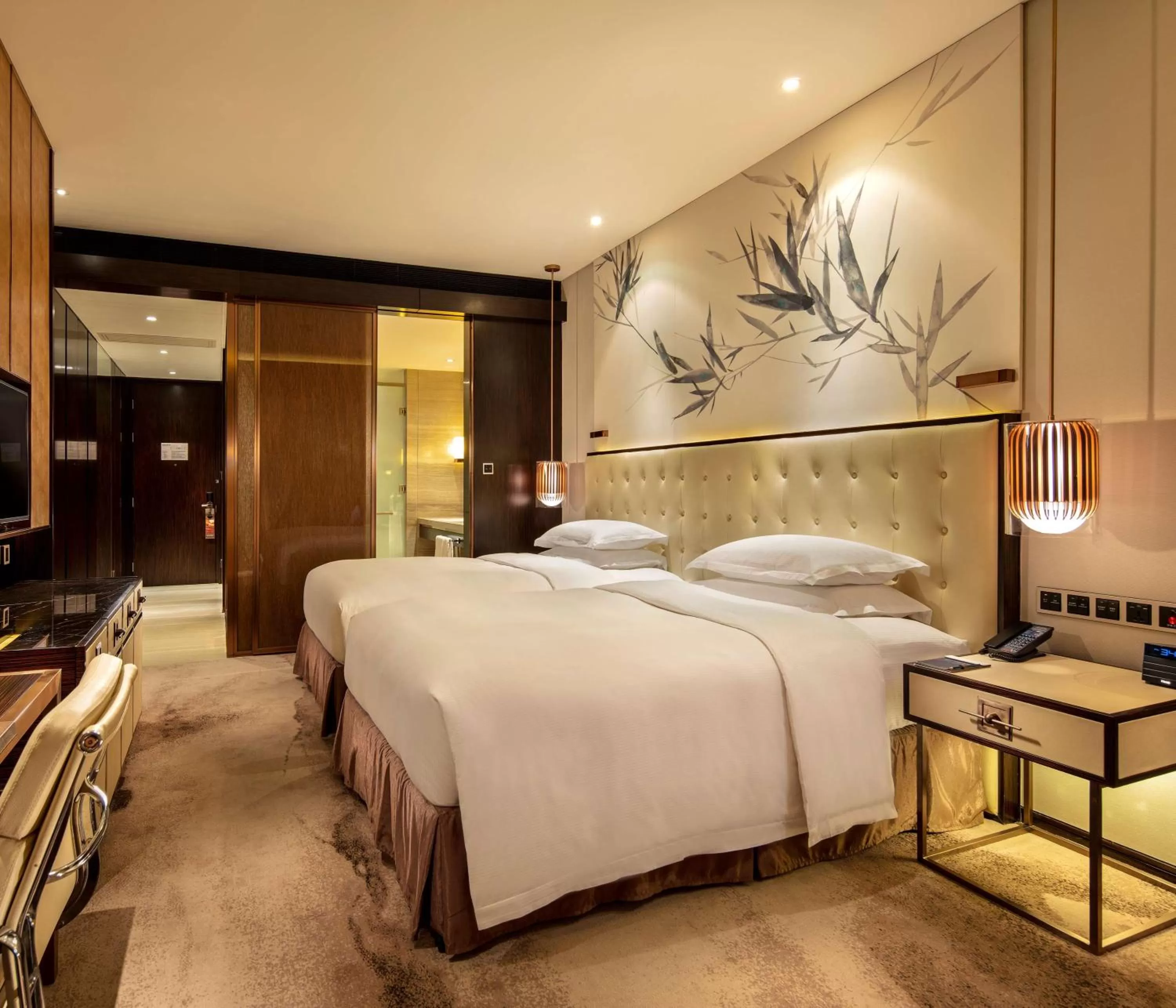 Bathroom, Bed in Hilton Shenzhen Futian, Metro Station at Hotel Front Door, Close to Futian Convention & Exhibition Center