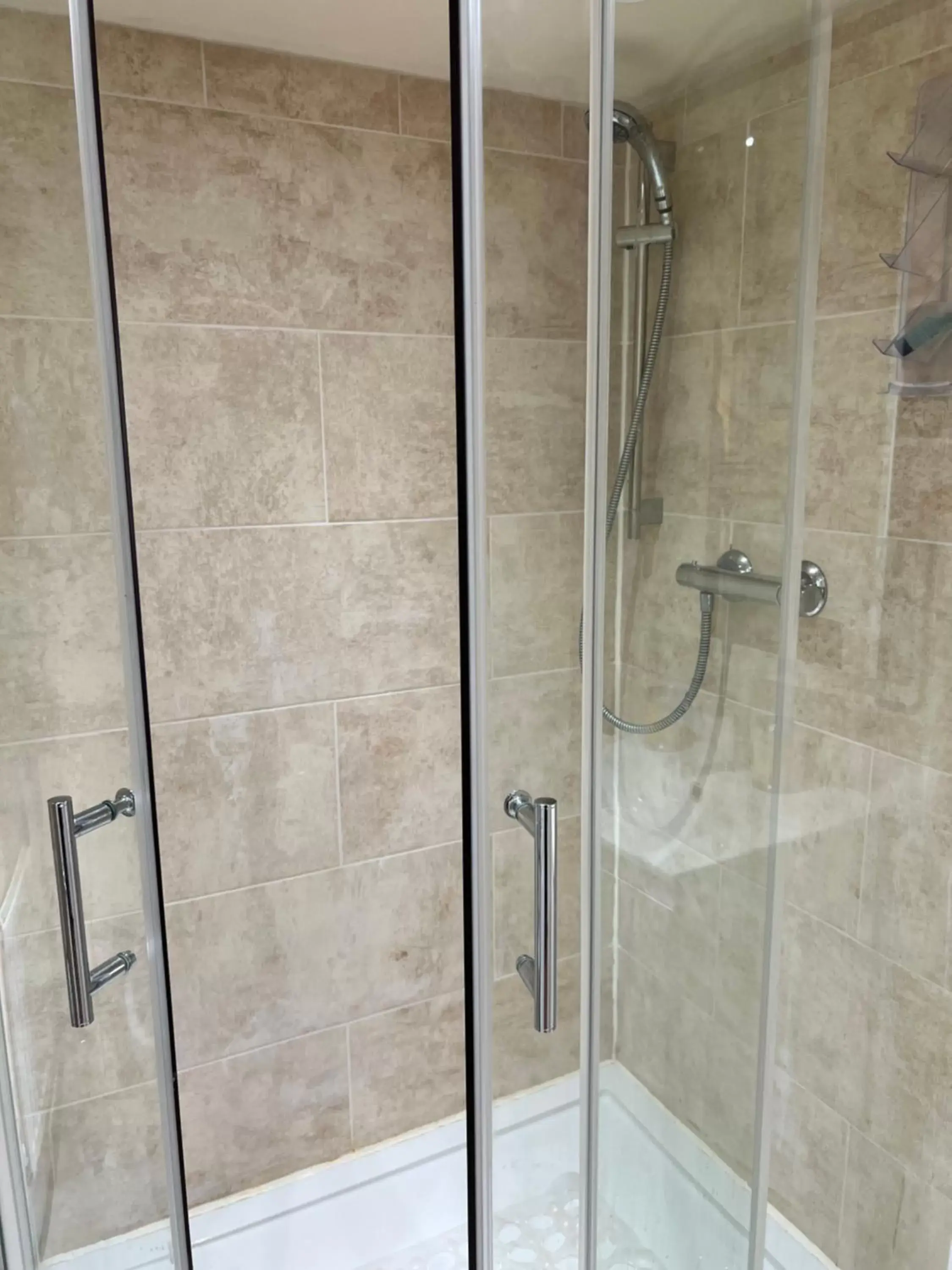 Shower, Bathroom in Tumbleweed Cottage