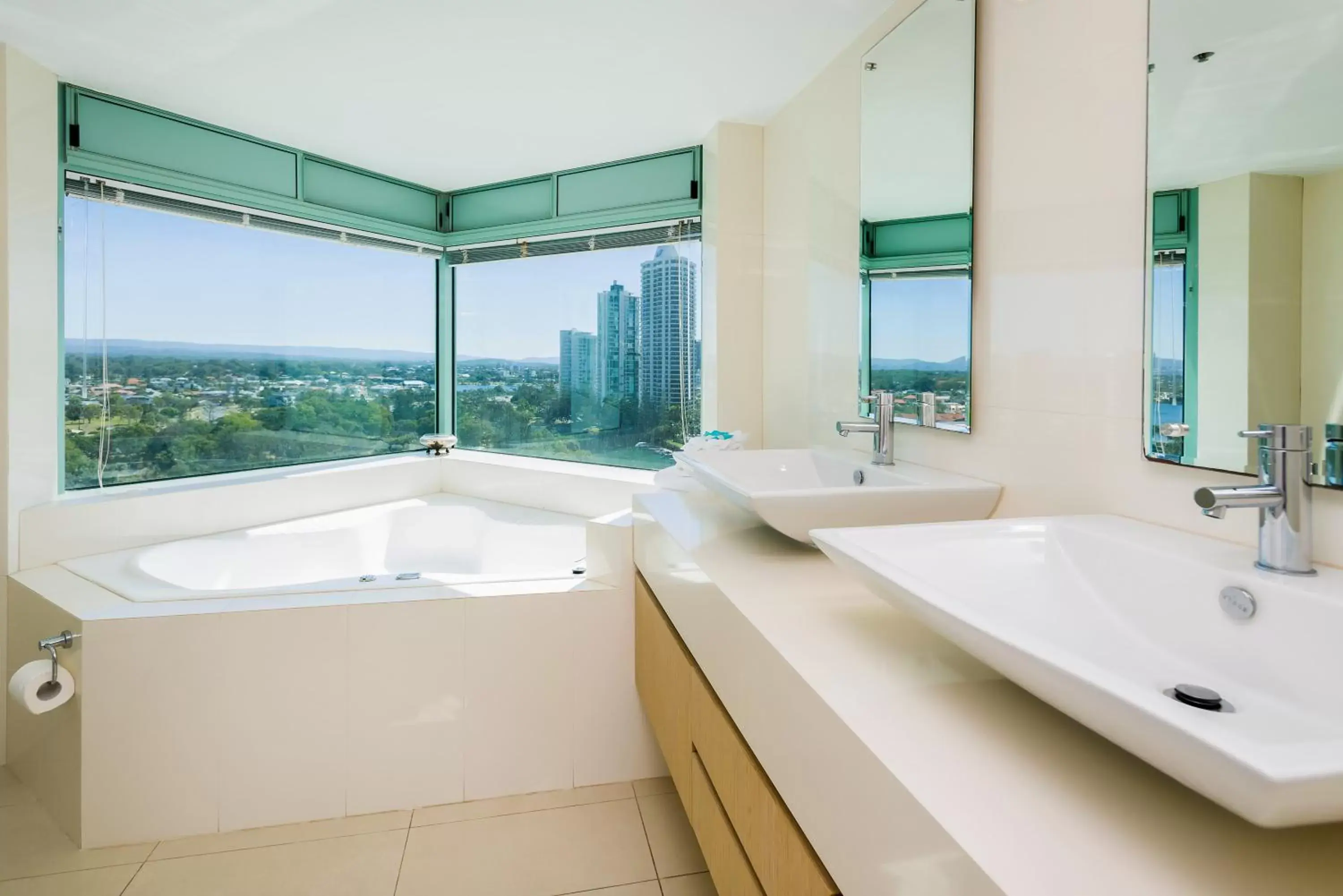 Bathroom in The Waterford on Main Beach