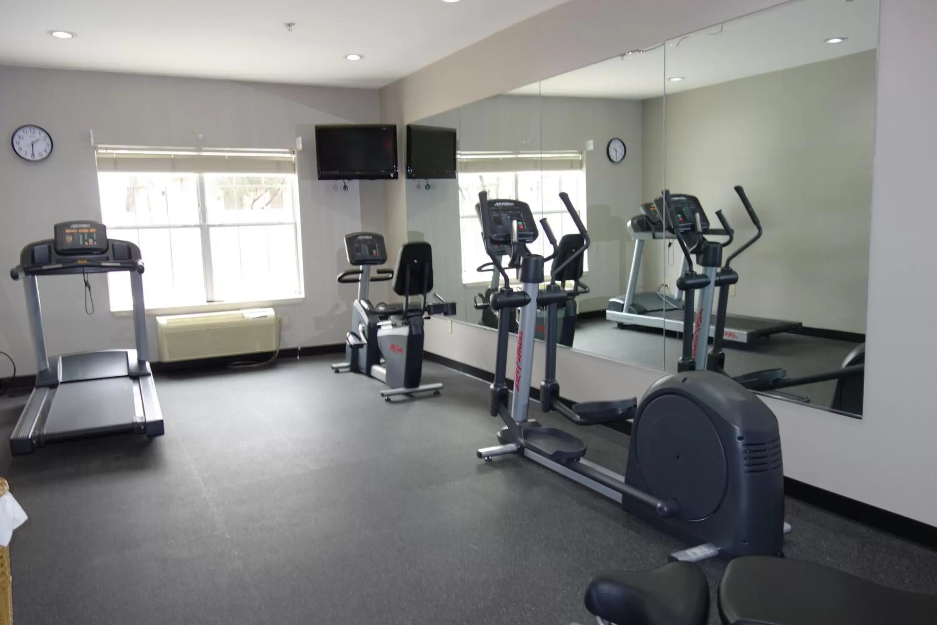 Fitness centre/facilities, Fitness Center/Facilities in Country Inn & Suites by Radisson, Round Rock, TX