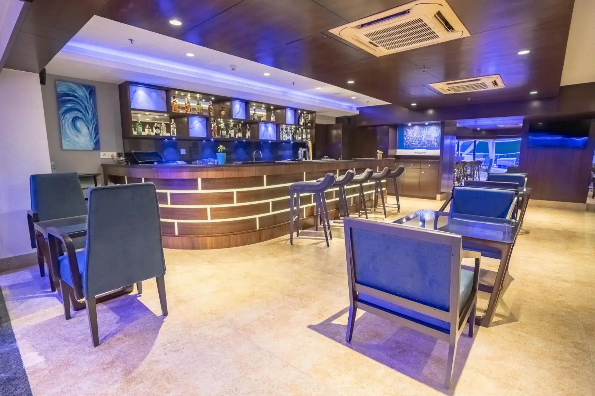 Lounge or bar, Lounge/Bar in Radisson Blu Pune Hinjawadi