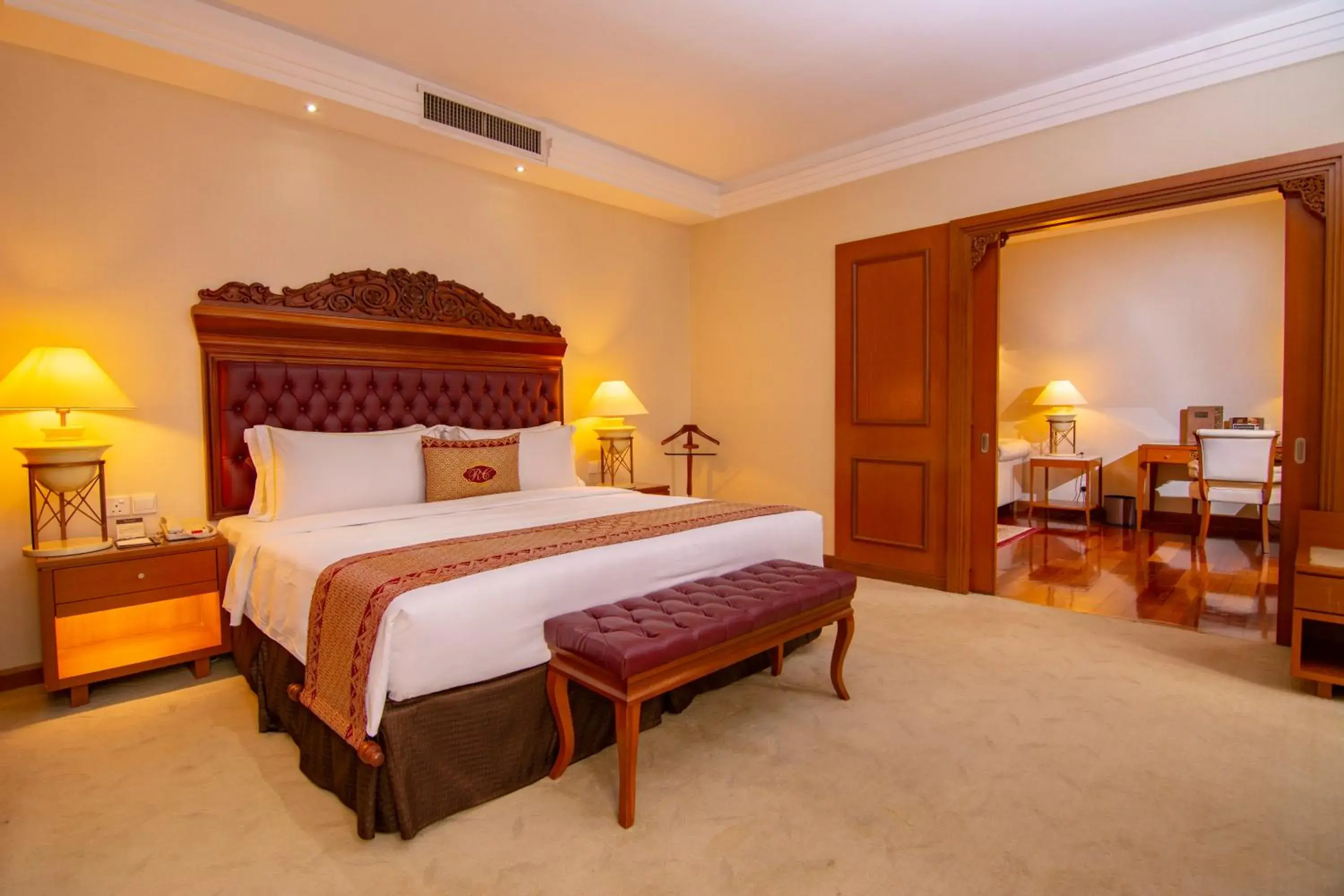 Bedroom, Bed in Royale Chulan Kuala Lumpur