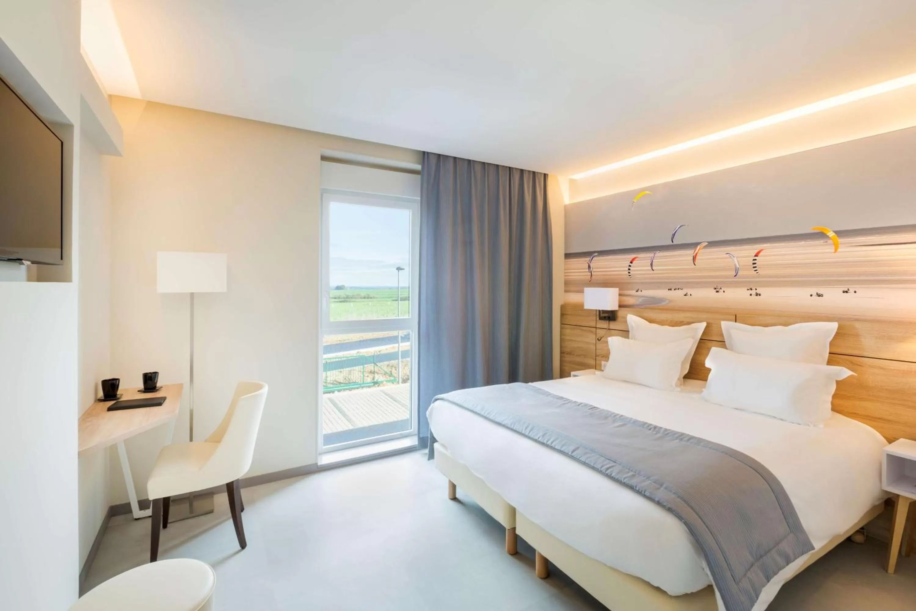 Photo of the whole room, Bed in Best Western le Sémaphore