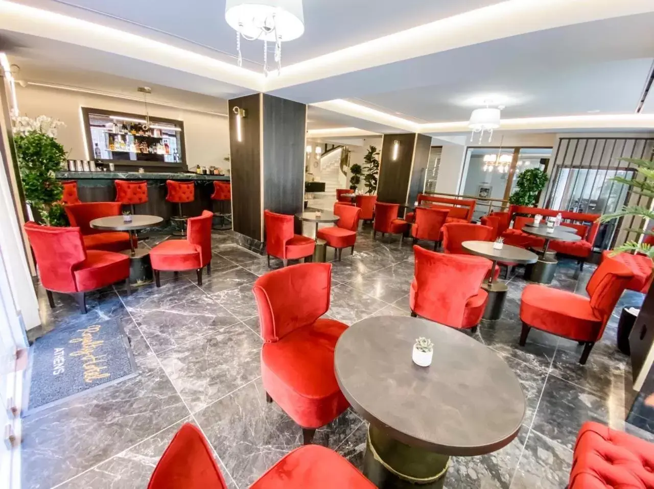 Lobby or reception, Lounge/Bar in Royalty Hotel Athens