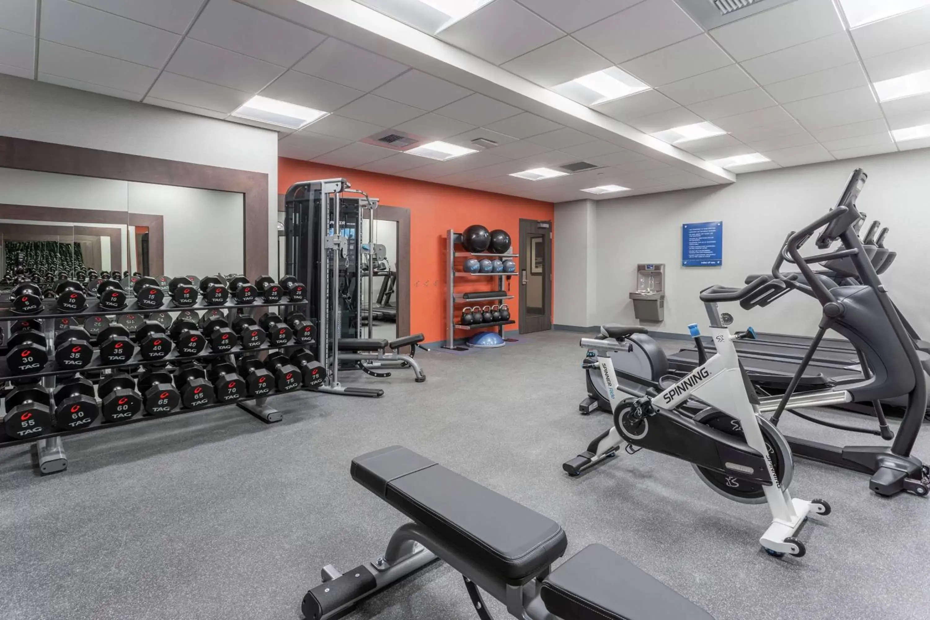 Fitness centre/facilities, Fitness Center/Facilities in Hampton Inn Oakland Downtown-City Center