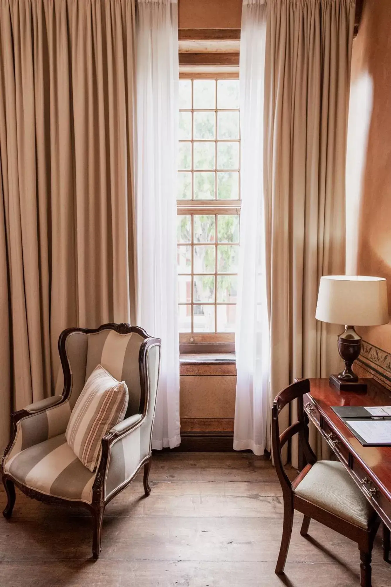 Living room, Seating Area in Cape Heritage Hotel