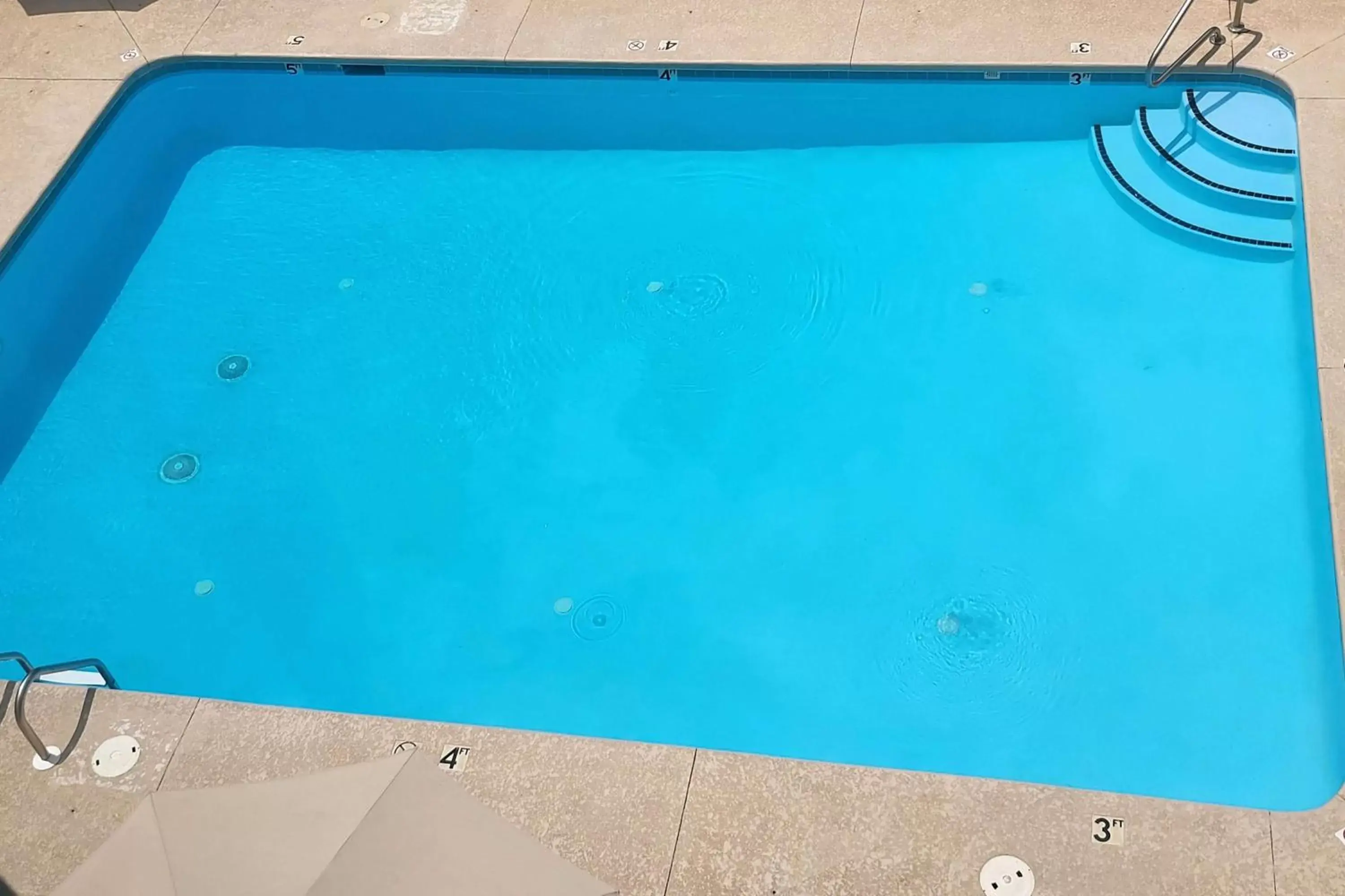 Pool view, Swimming Pool in Wingate by Wyndham Greensboro-Coliseum