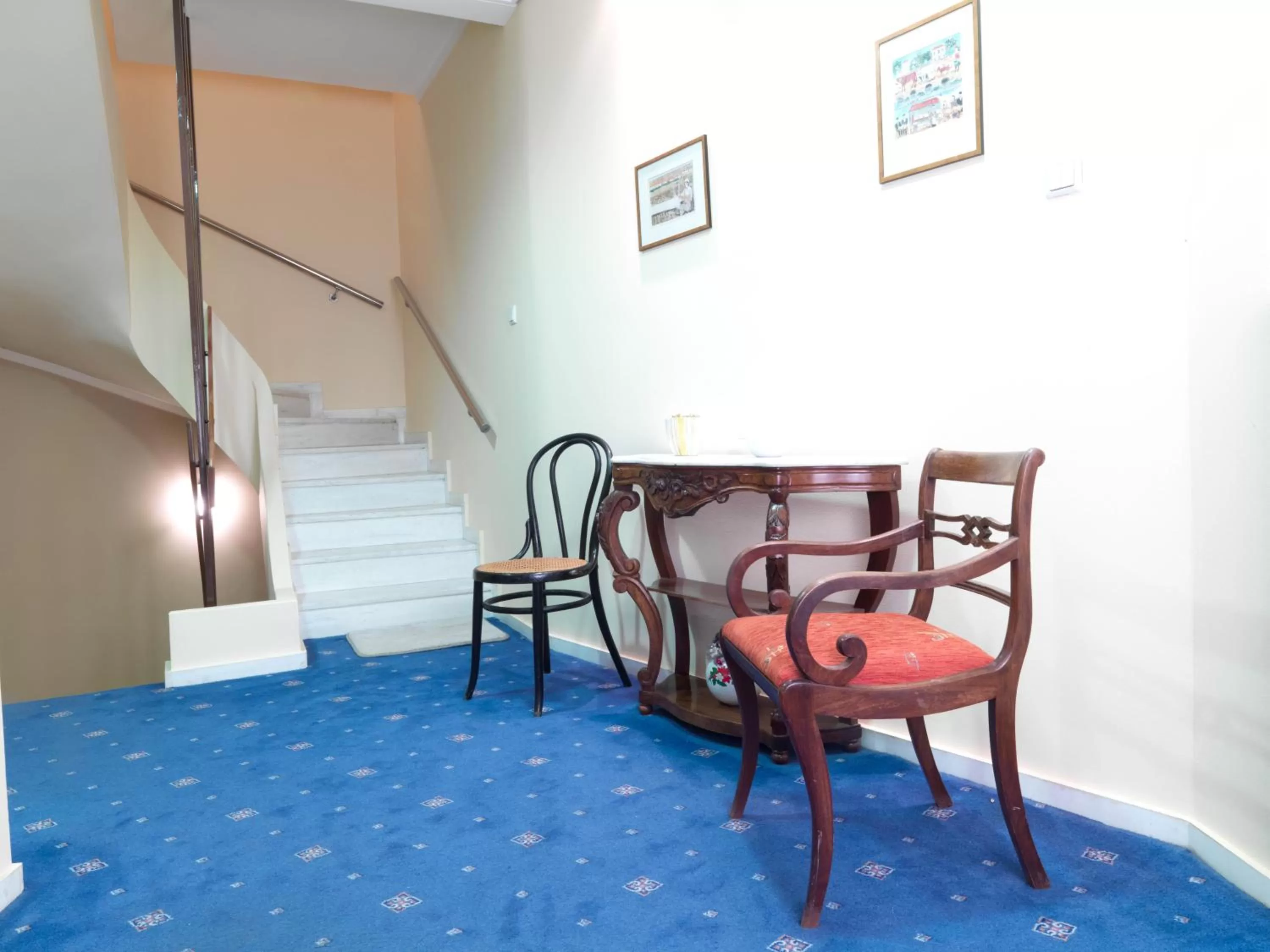 Decorative detail in Alex Hotel