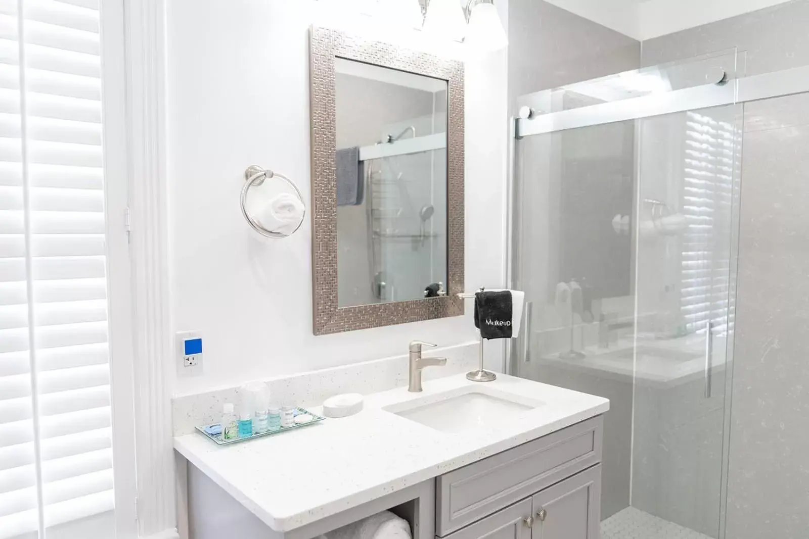 Bathroom in Tyler Inn at Zion