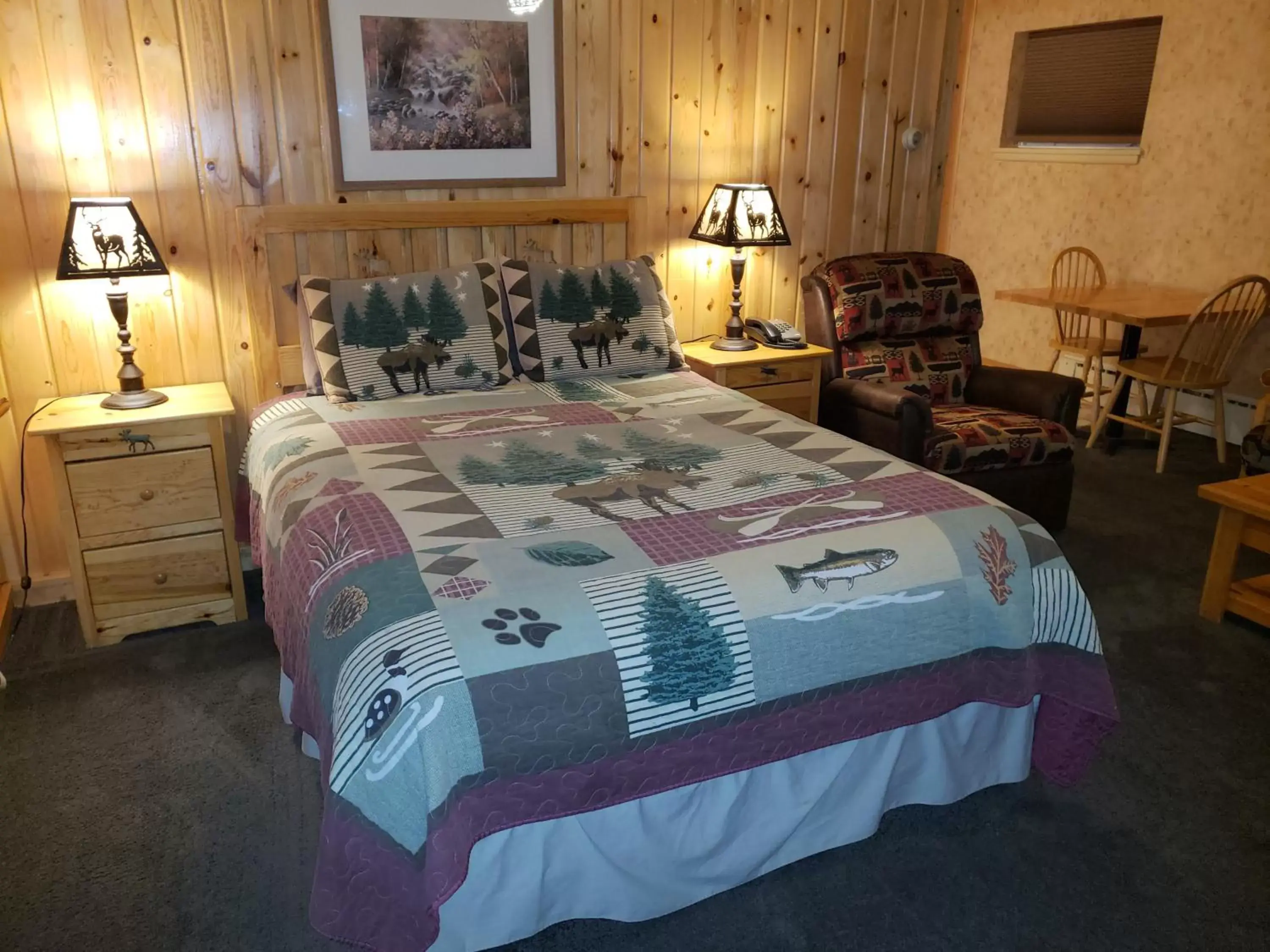 Bed in Willard Munger Inn