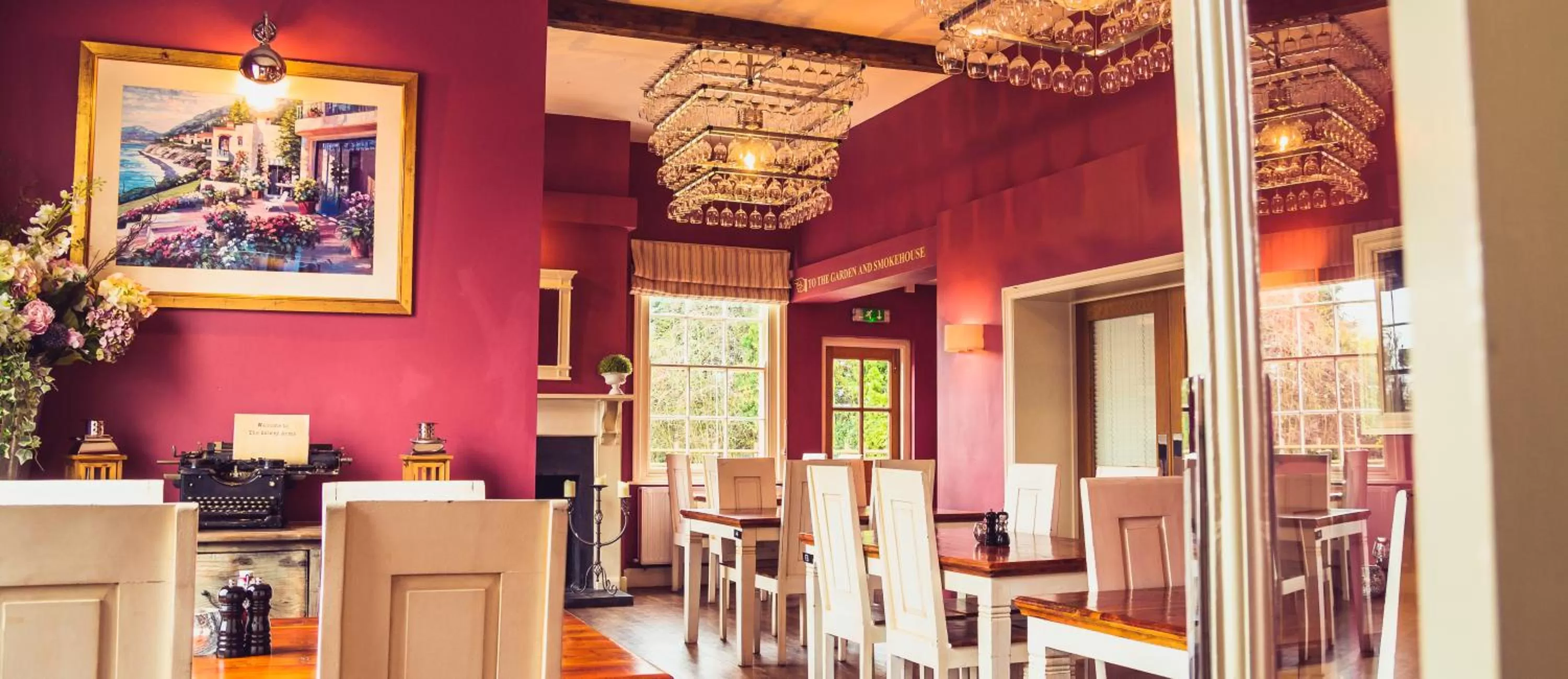 Restaurant/places to eat in The Salwey Arms