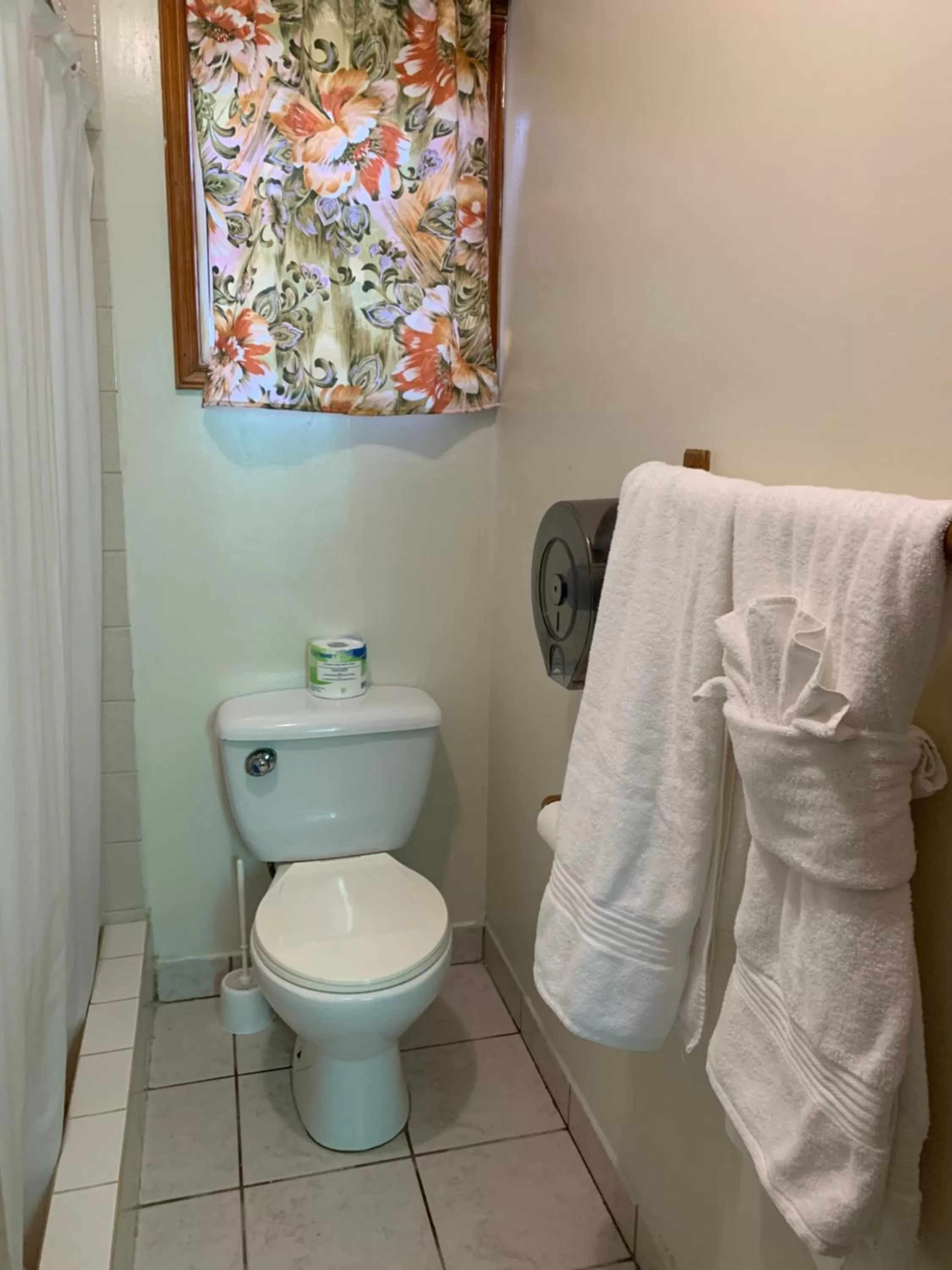 Blue Wave Guest House