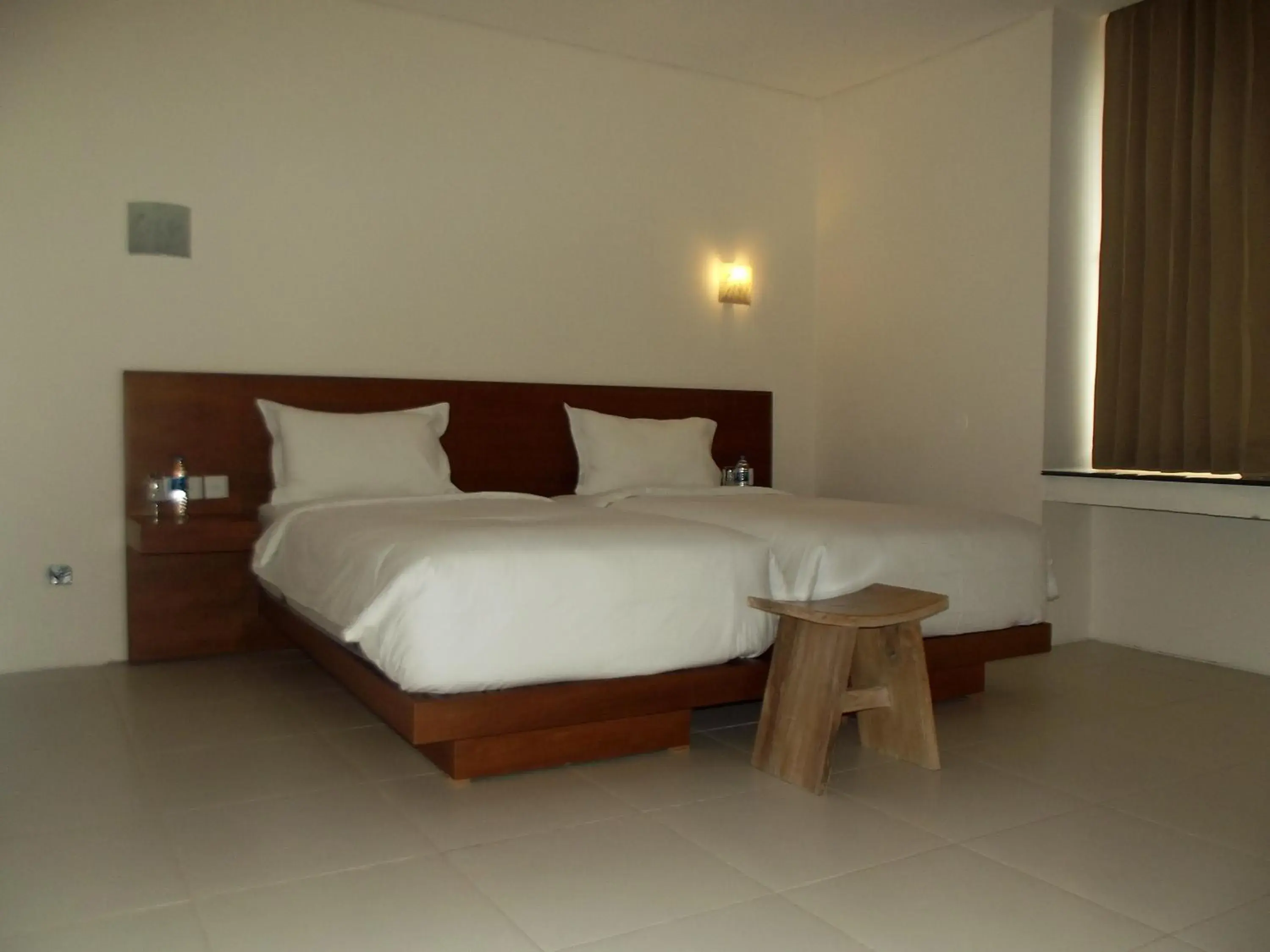 Bed in L Bajo Hotel