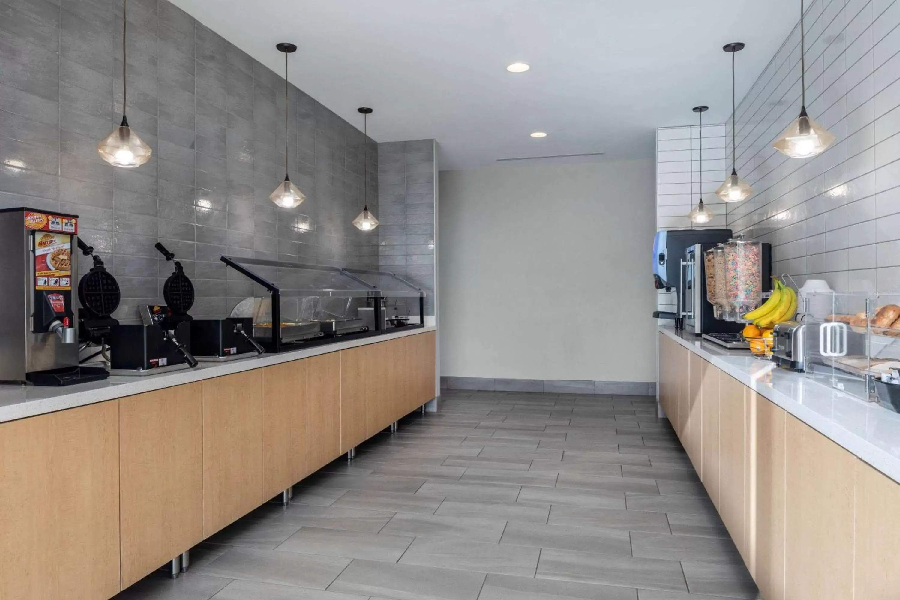 Restaurant/places to eat in La Quinta by Wyndham Greensboro Airport High Point Restaurant/places to eat in La Quinta by Wyndham Greensboro Airport High Point