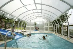 Spa and wellness centre/facilities, Swimming Pool in Hotel & Spa Villa de Mestas