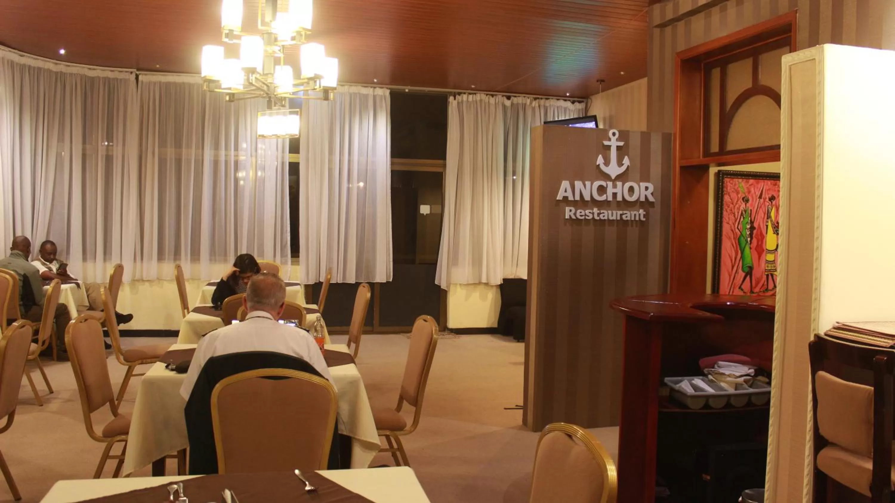 Restaurant/places to eat in Hotel Lobelia