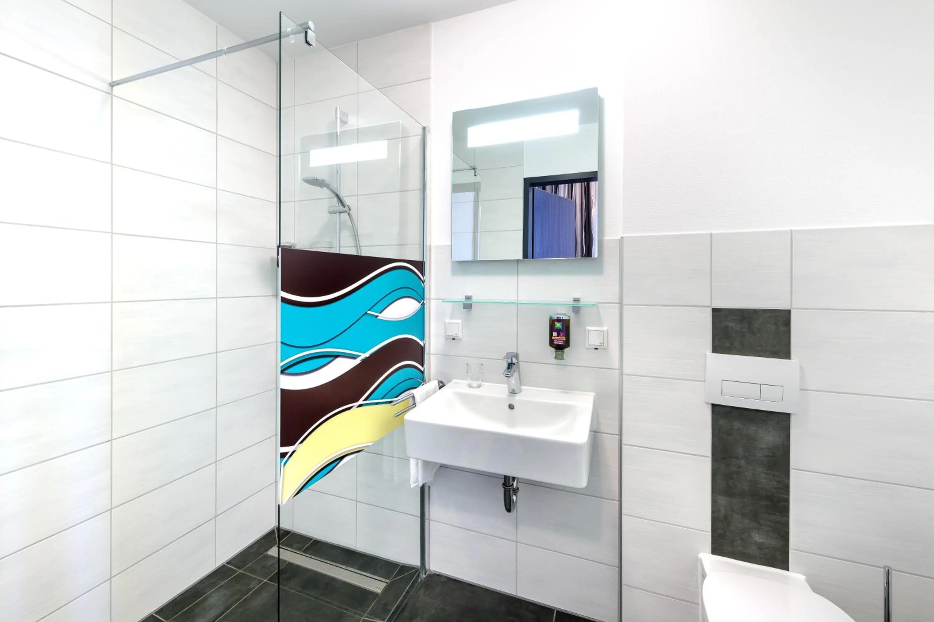 Bathroom in ibis Styles Arnsberg - Neheim