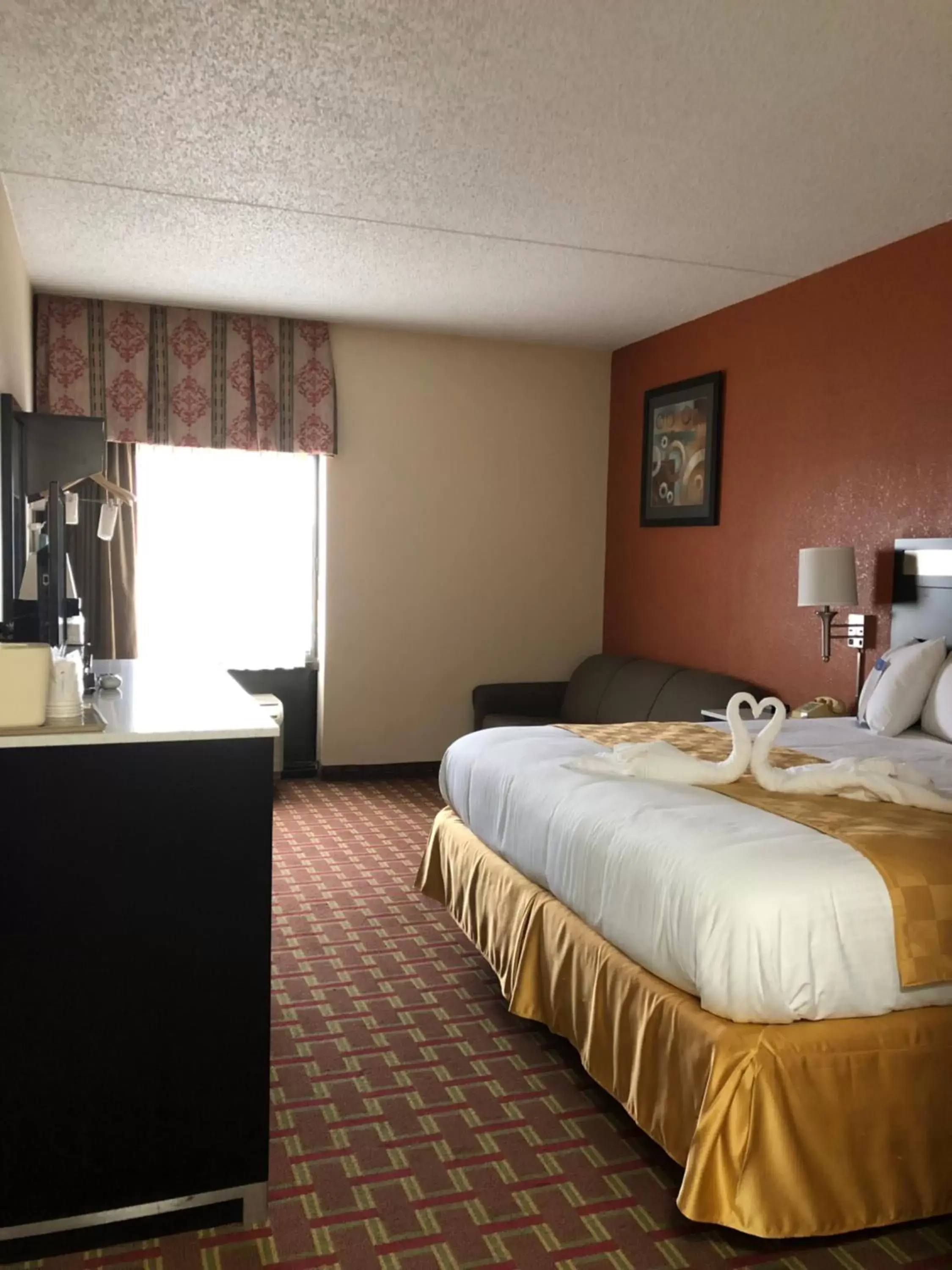 Bed in Baymont by Wyndham Cincinnati Sharonville