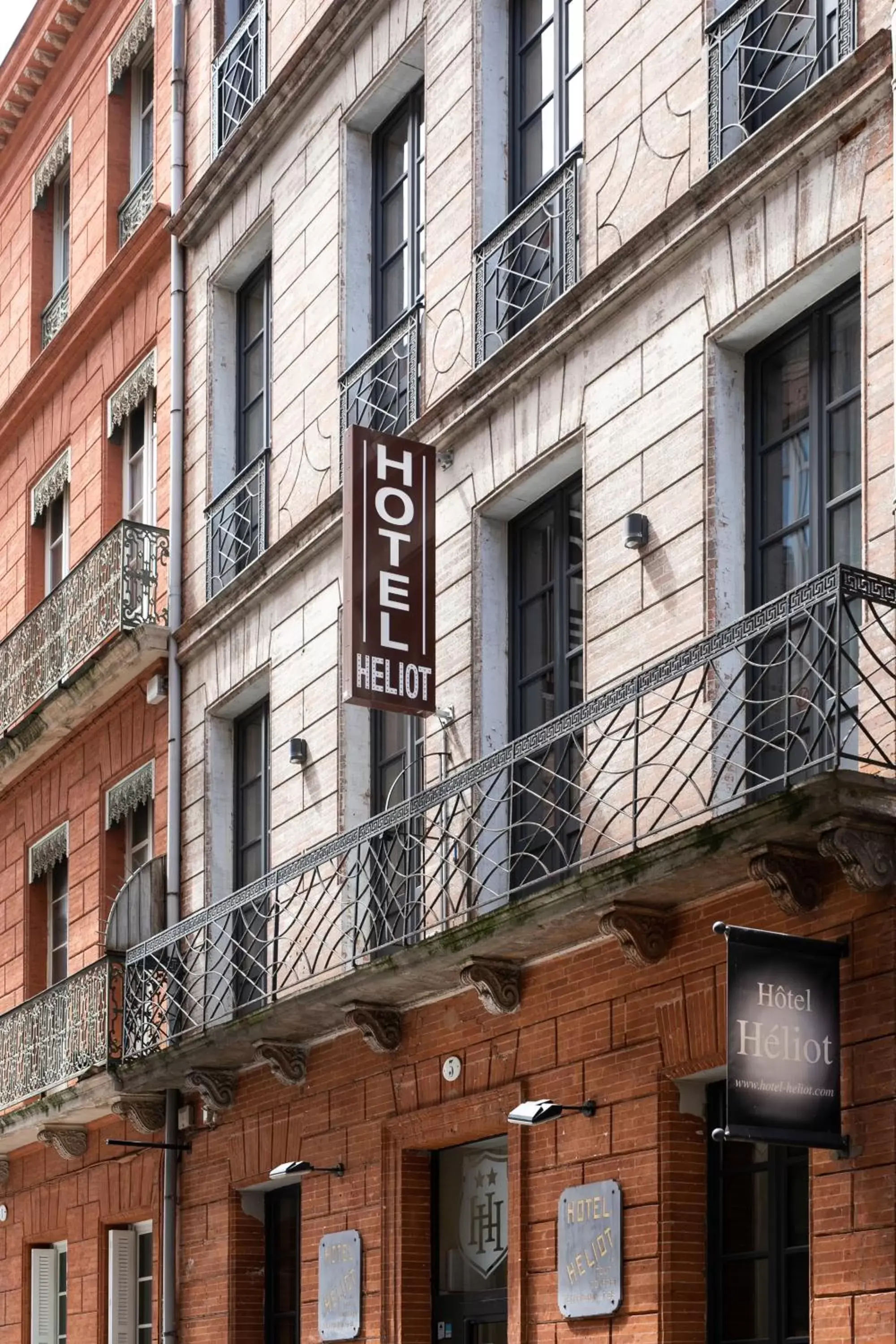 Facade/entrance, Property Building in Hôtel Héliot, Cosy Places by Charme & Caractère