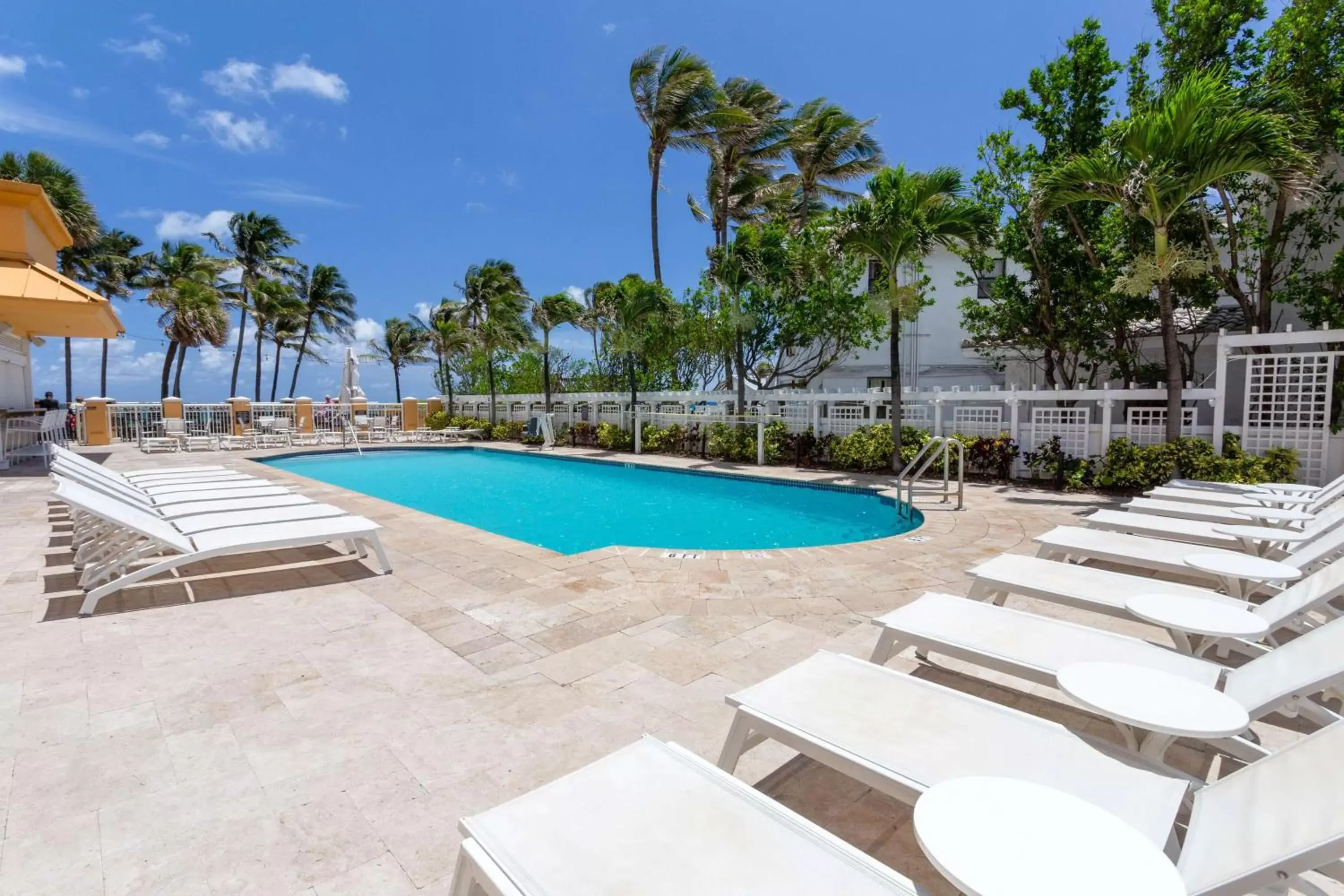 Activities, Swimming Pool in Wyndham Deerfield Beach Resort