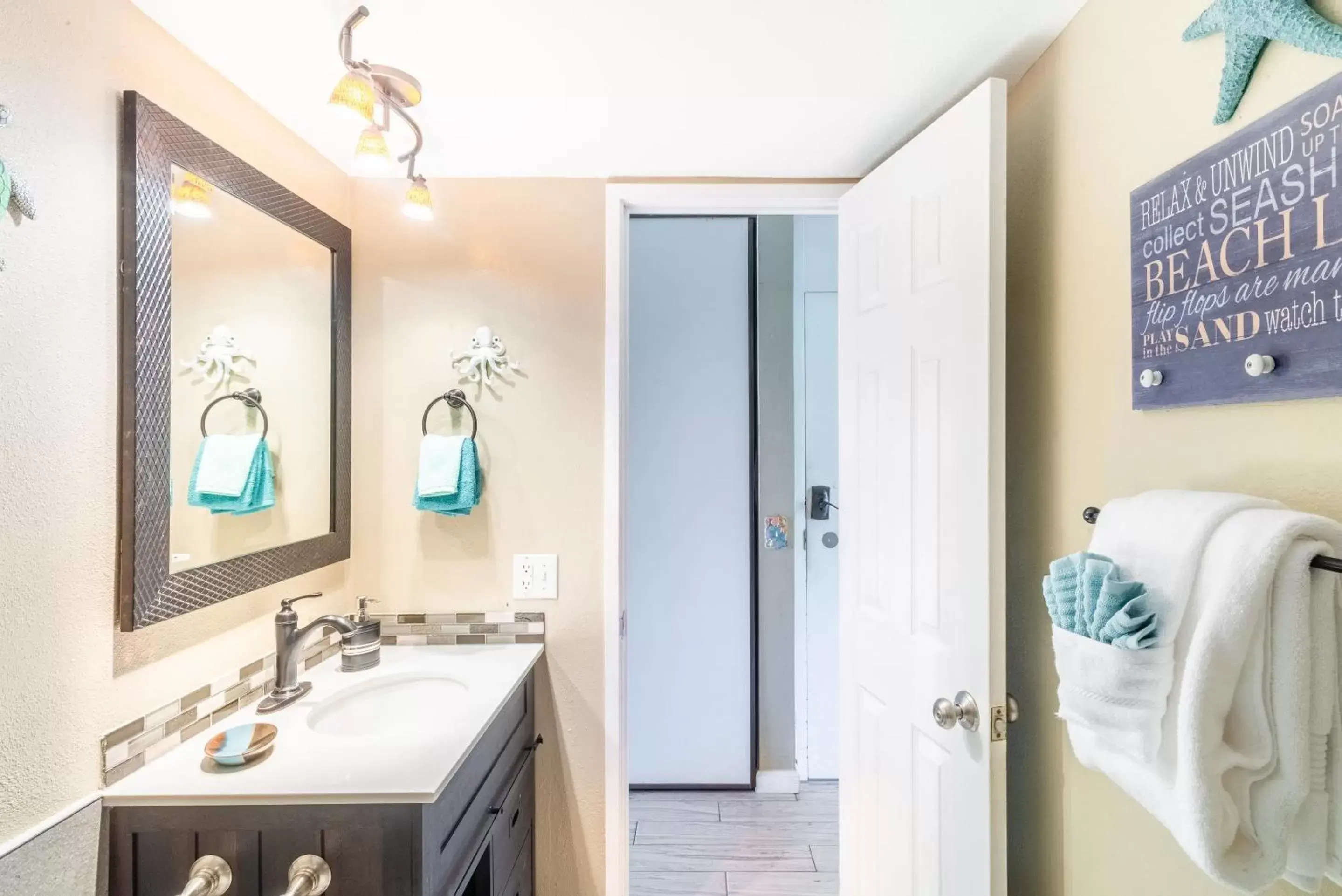 Bathroom in BeachFront Kihei Kai Nani - Maui Vista Deluxe Condos