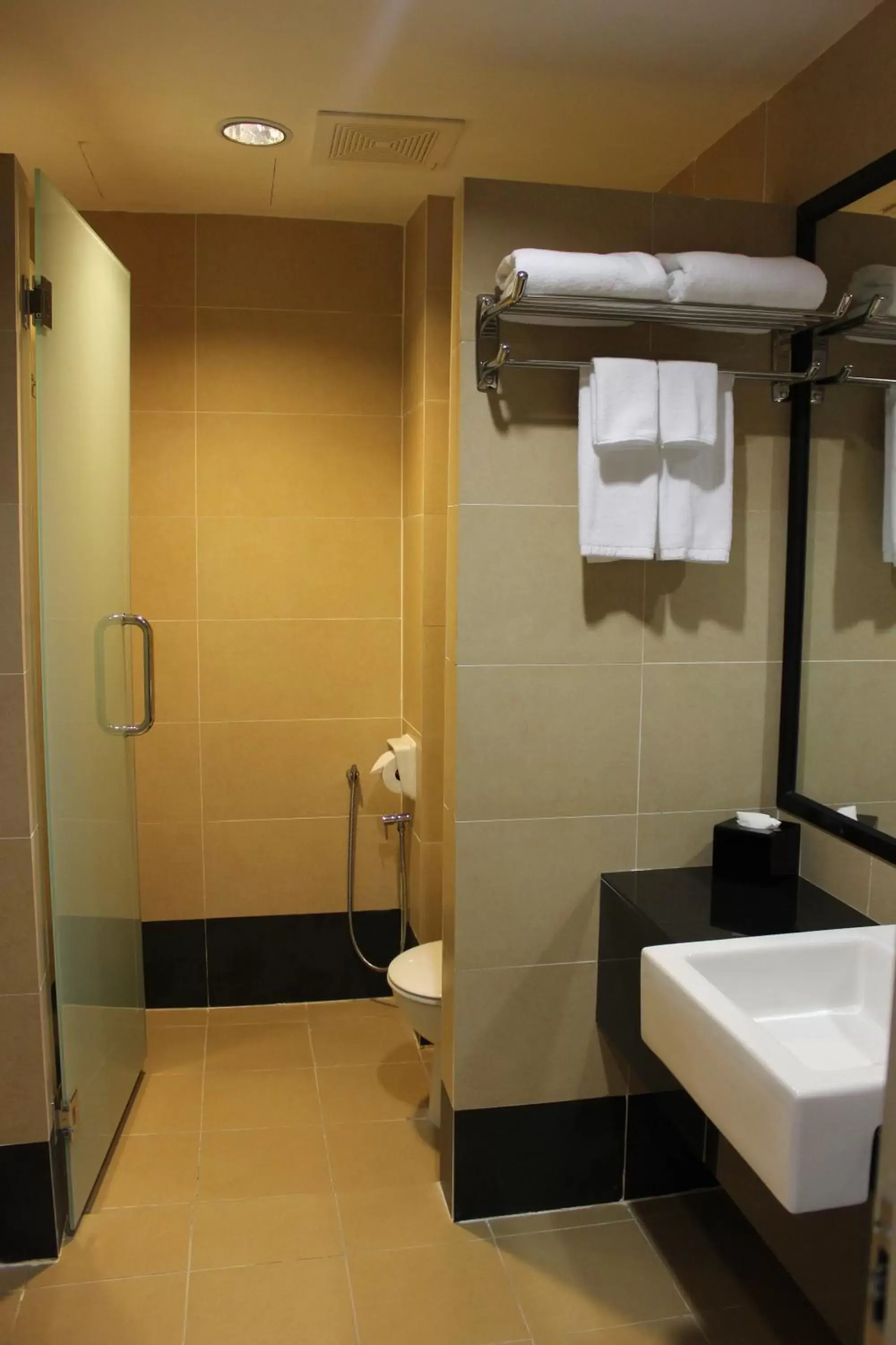 Toilet, Bathroom in Raia Hotel & Convention Centre Terengganu