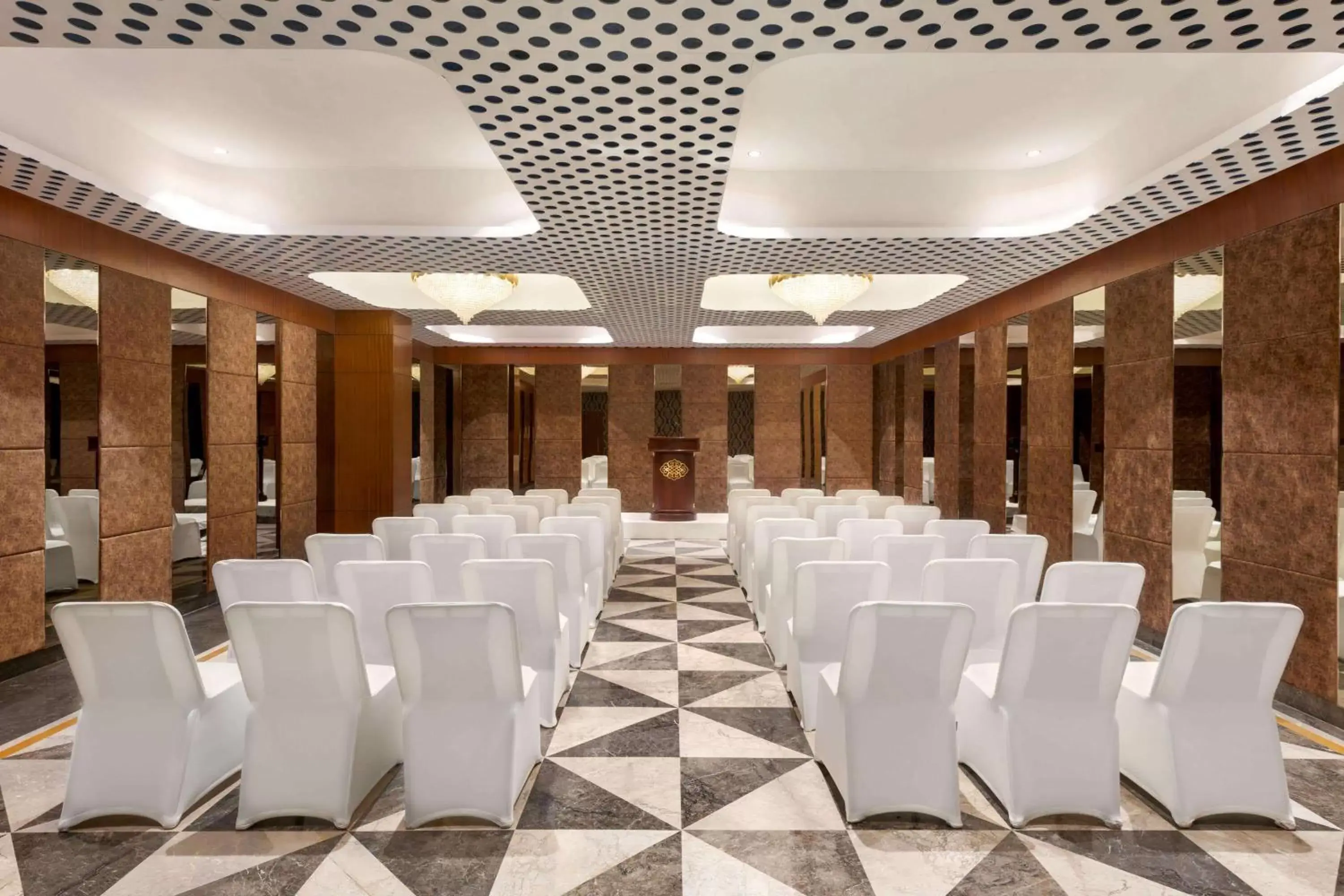 Banquet/Function facilities, Banquet Facilities in Howard Johnson by Wyndham Udaipur Roop Nagar