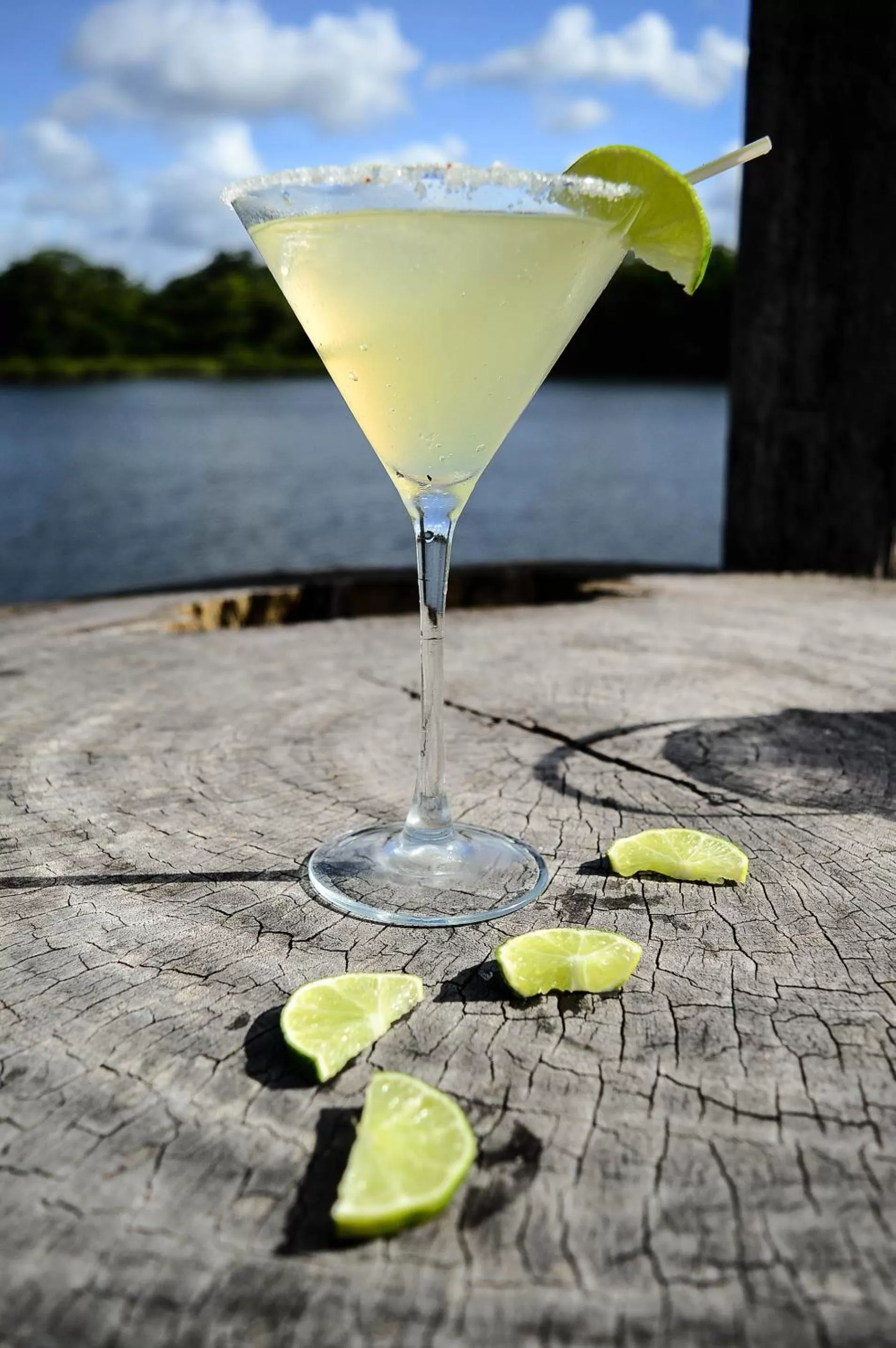 Drinks in Lamanai Hotel & Marina