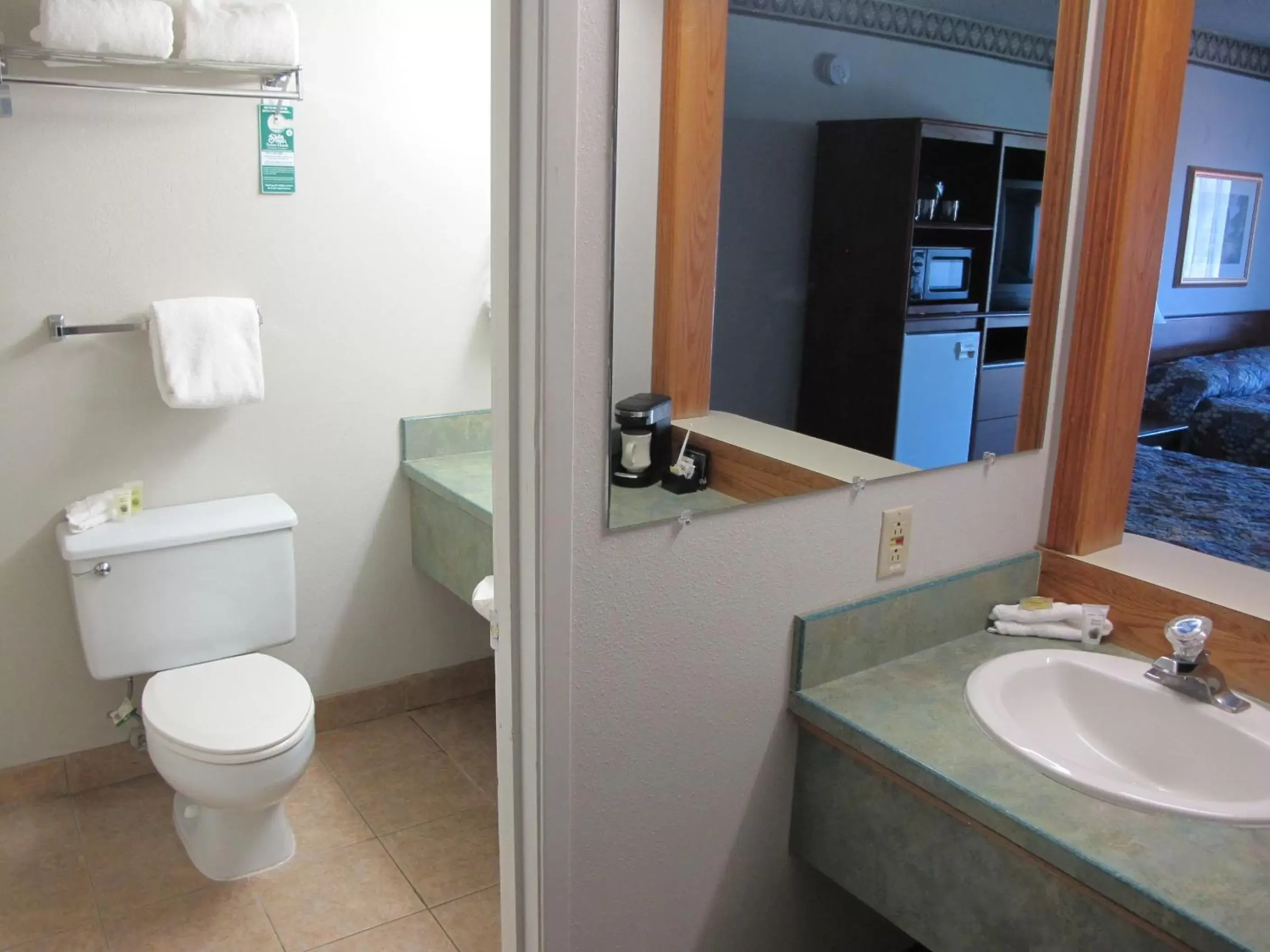 Bathroom in Shilo Inns Suites The Dalles