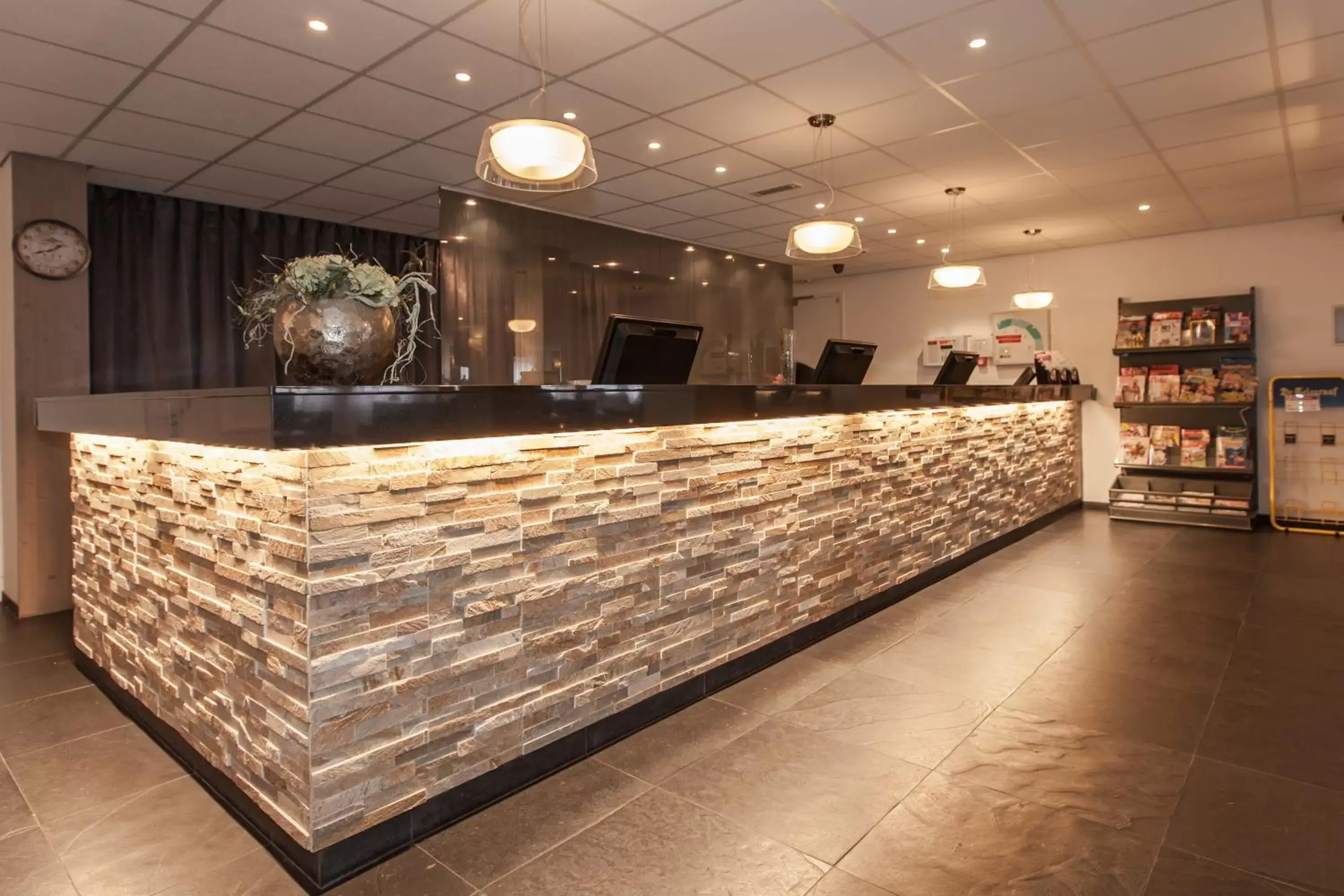 Lobby or reception in Hotel De Bonte Wever Assen