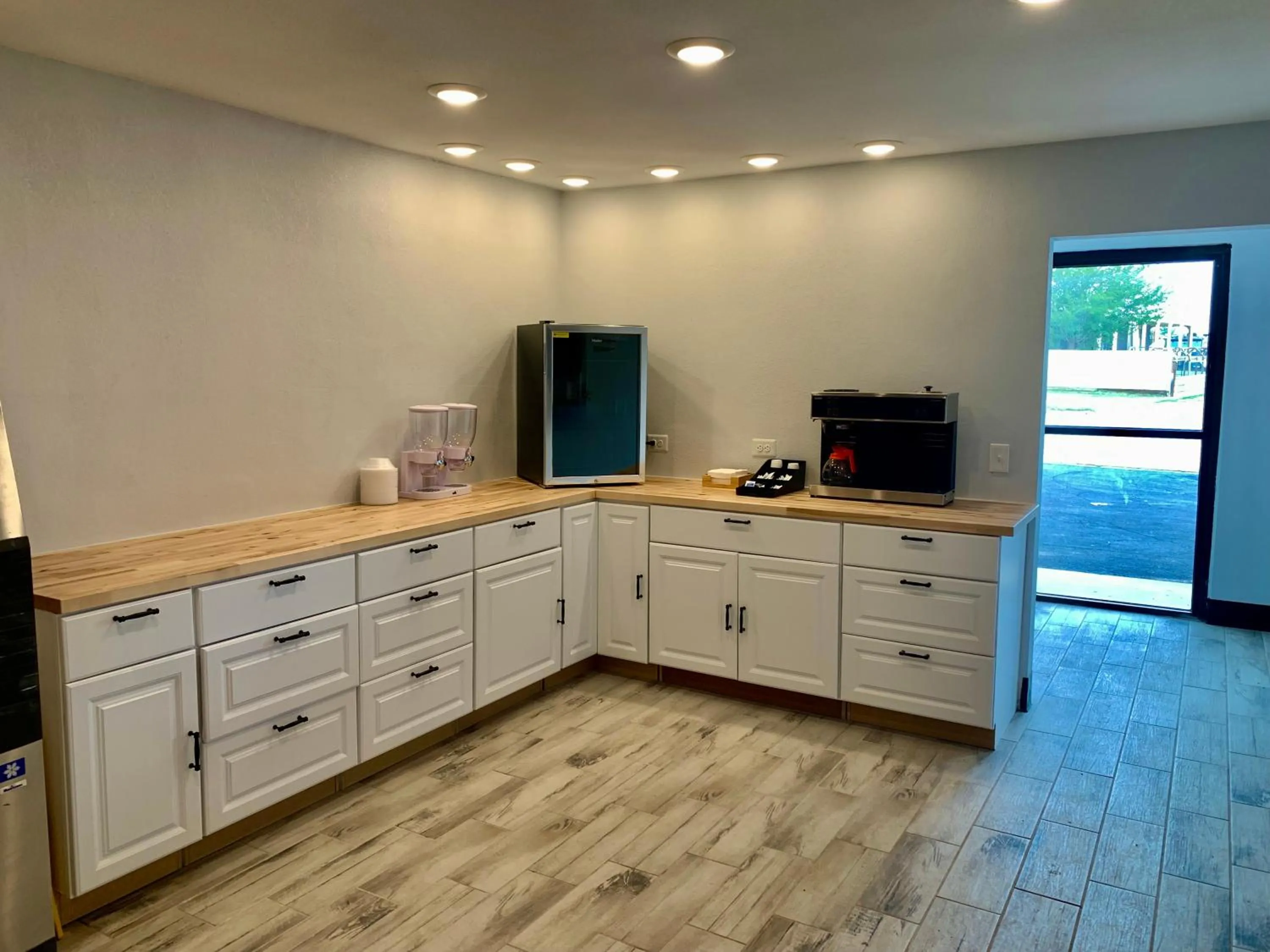 Rodeway Inn Midland South