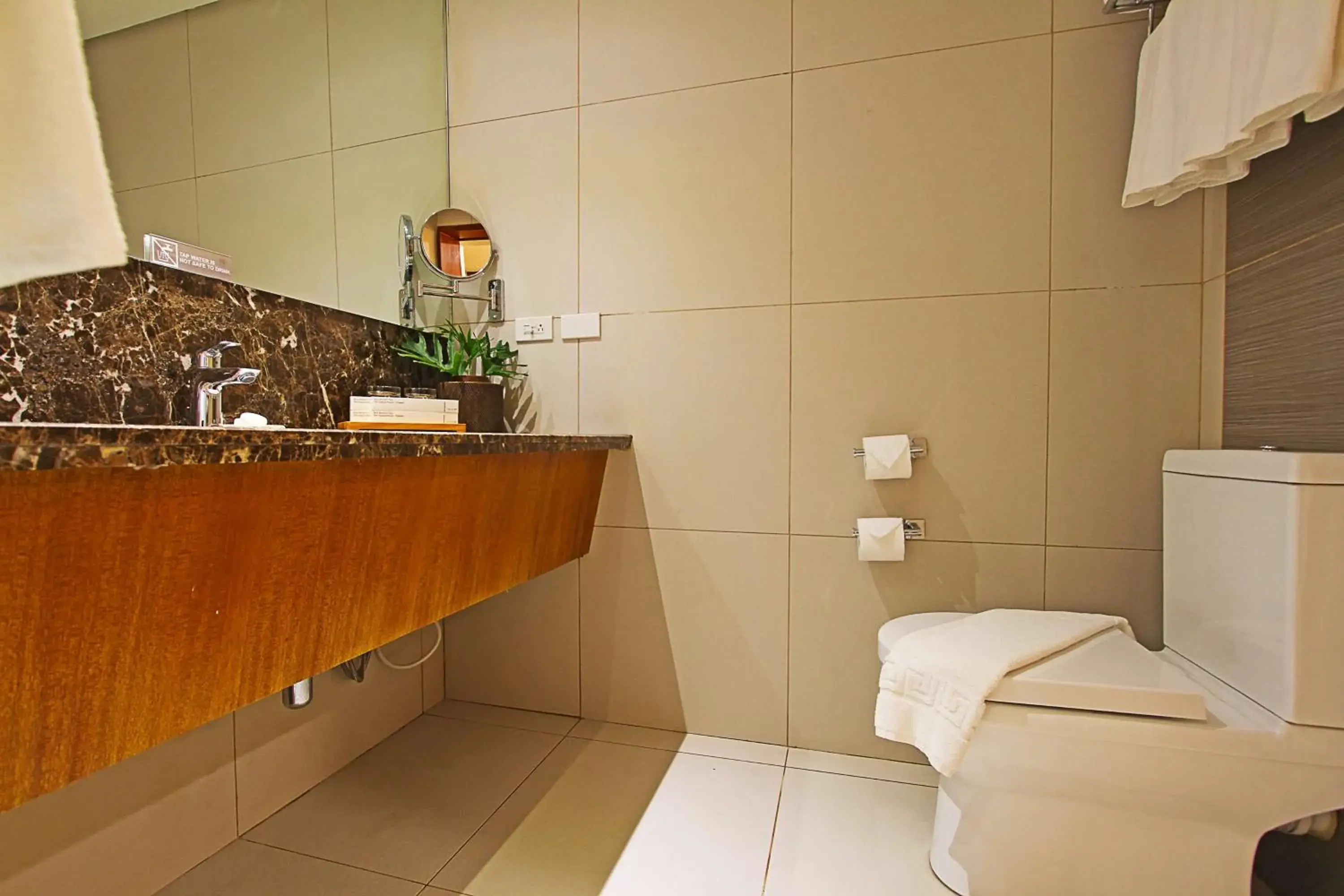 Bathroom in Best Western Plus The Ivywall Resort-Panglao