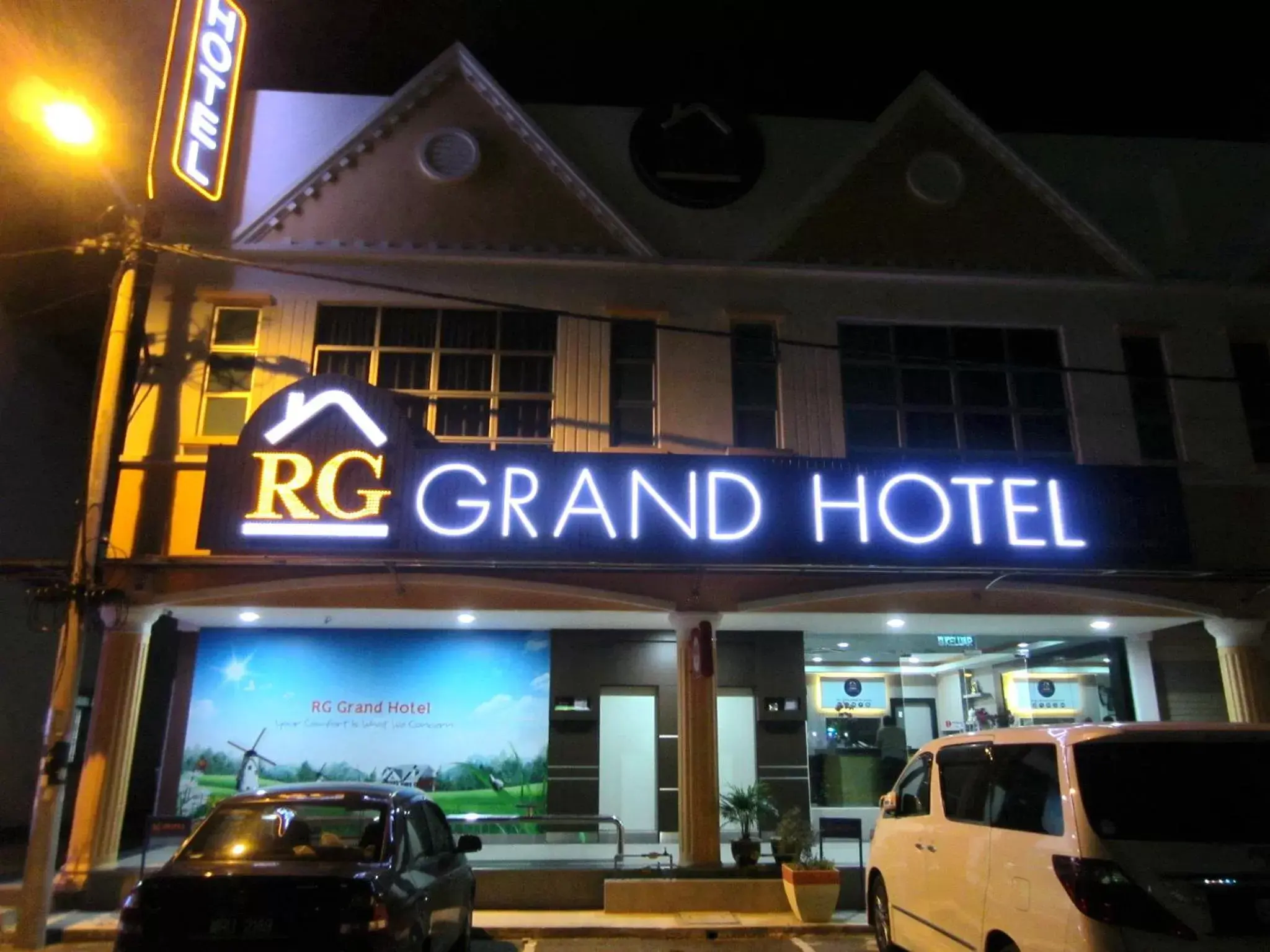 Property Building in RG Grand Hotel