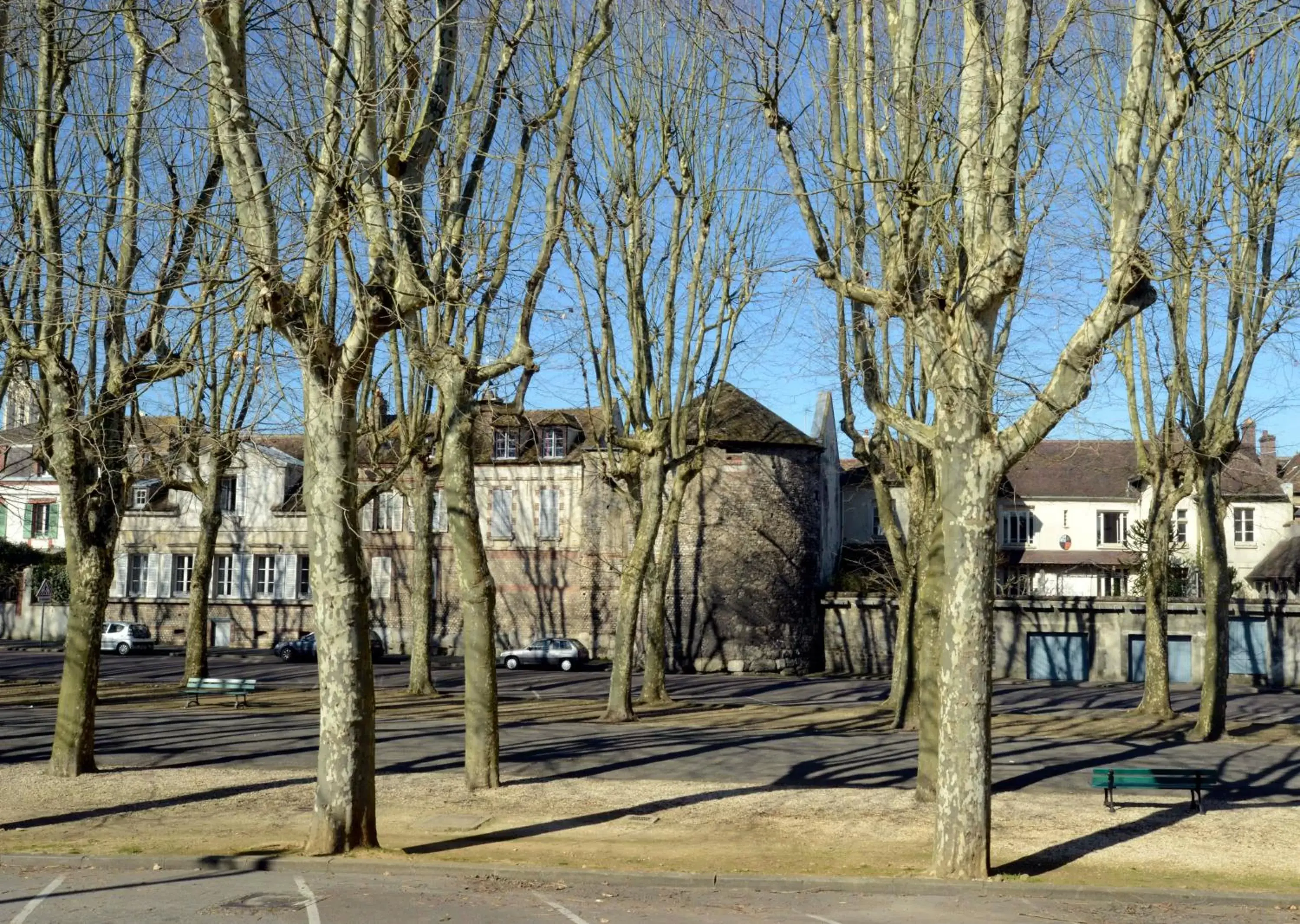 Property Building in Chambres d'hôtes Vue sur la Muraille de Sens