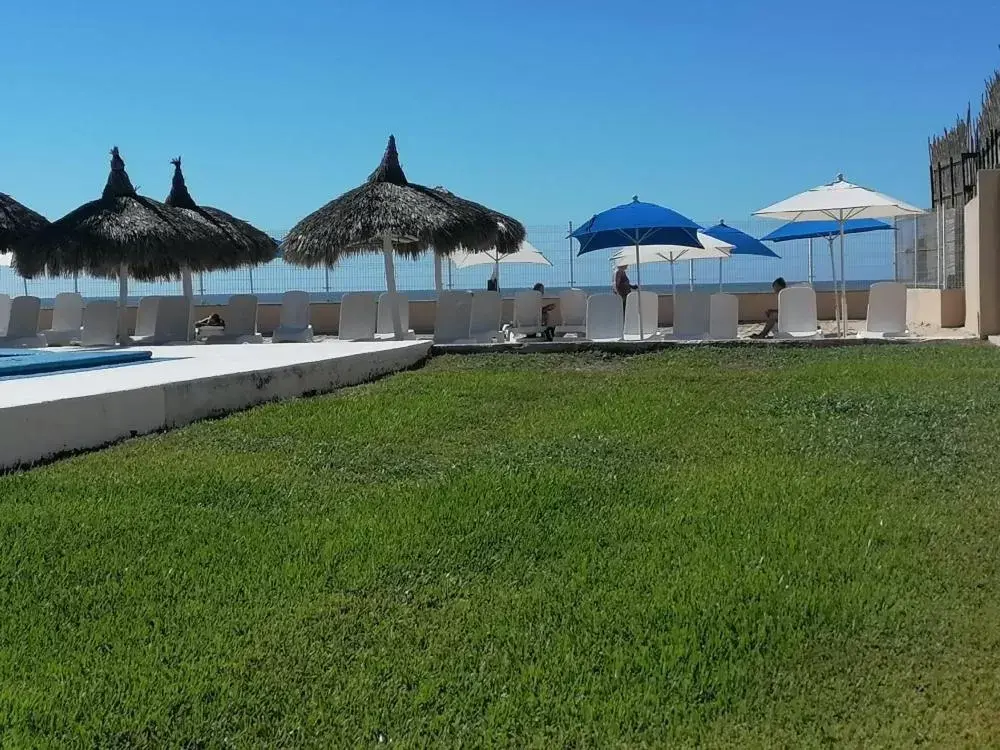 Pool view in The Palms Resort of Mazatlan