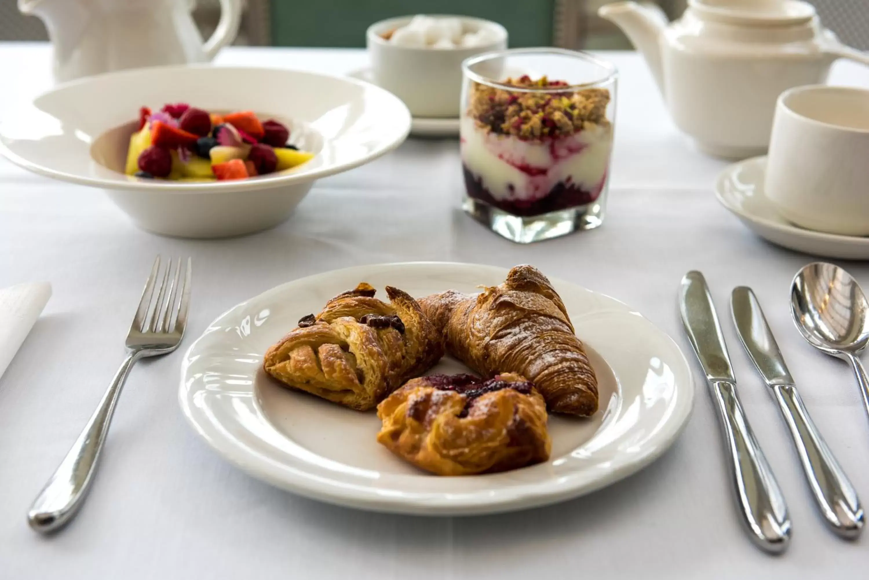 Continental breakfast in Bromley Court Hotel London