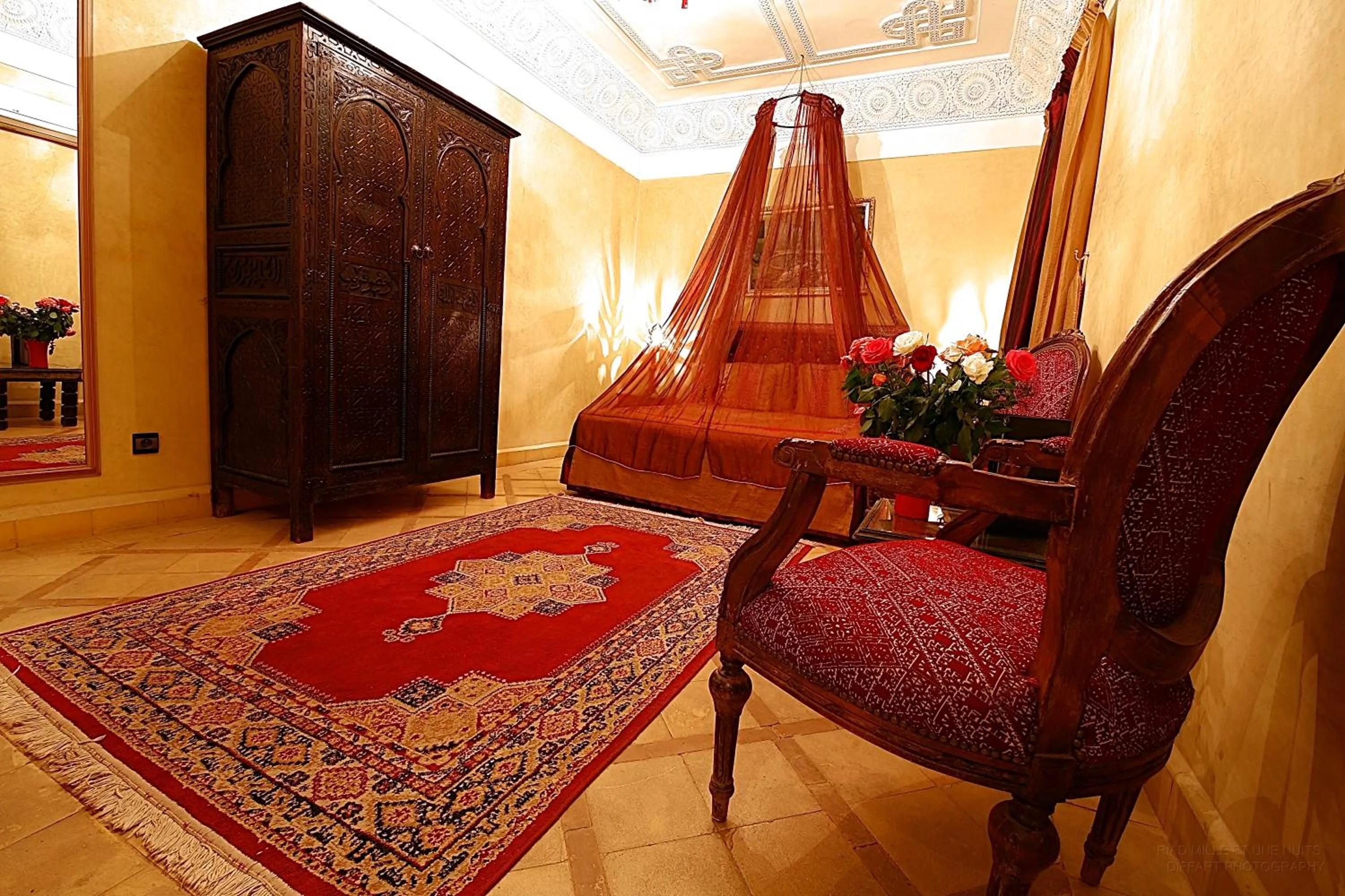 Photo of the whole room in Riad Mille Et Une Nuits