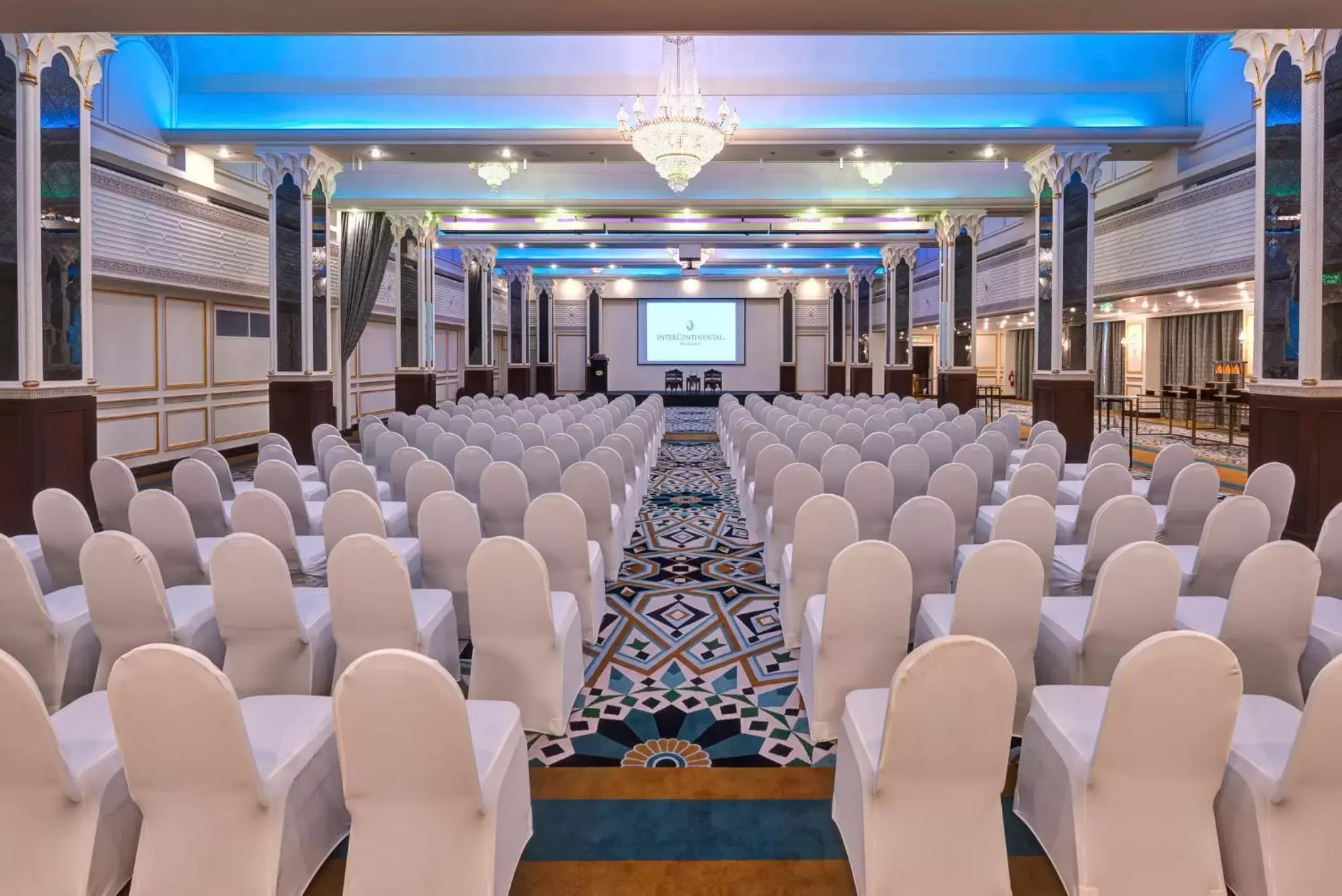 Lobby or reception in InterContinental Muscat, an IHG Hotel