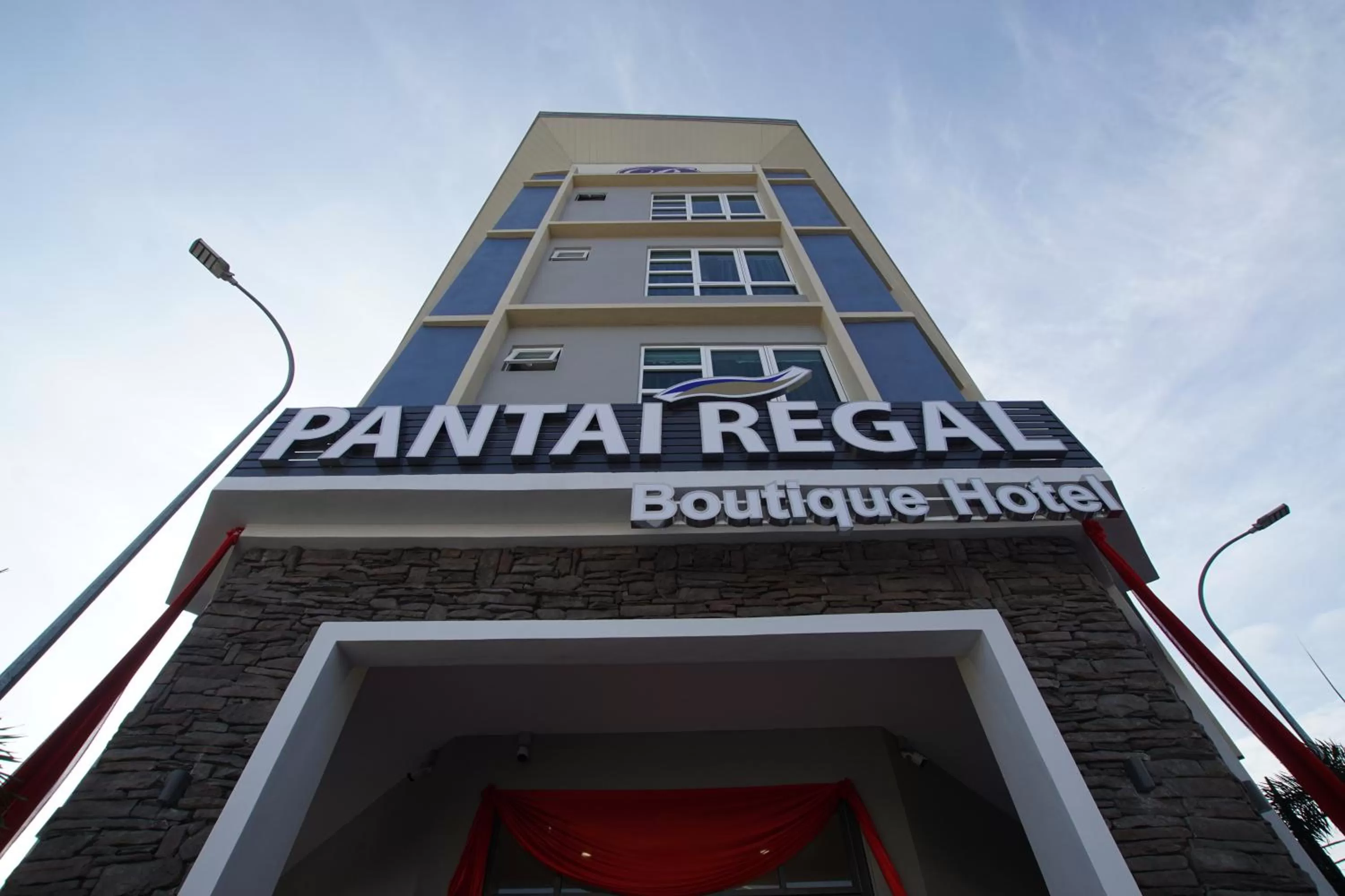 Pantai Regal Hotel