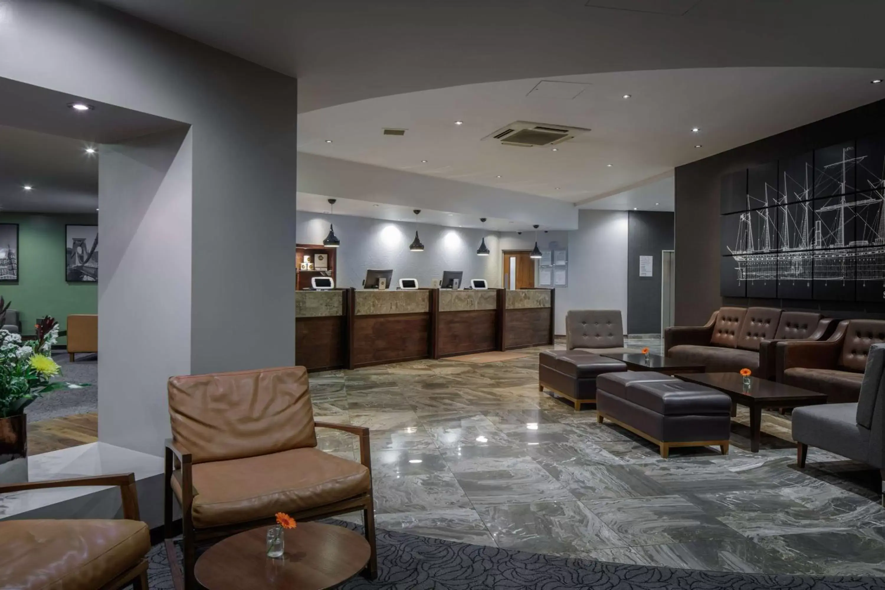 Lobby or reception, Lobby/Reception in DoubleTree by Hilton Bristol City Centre