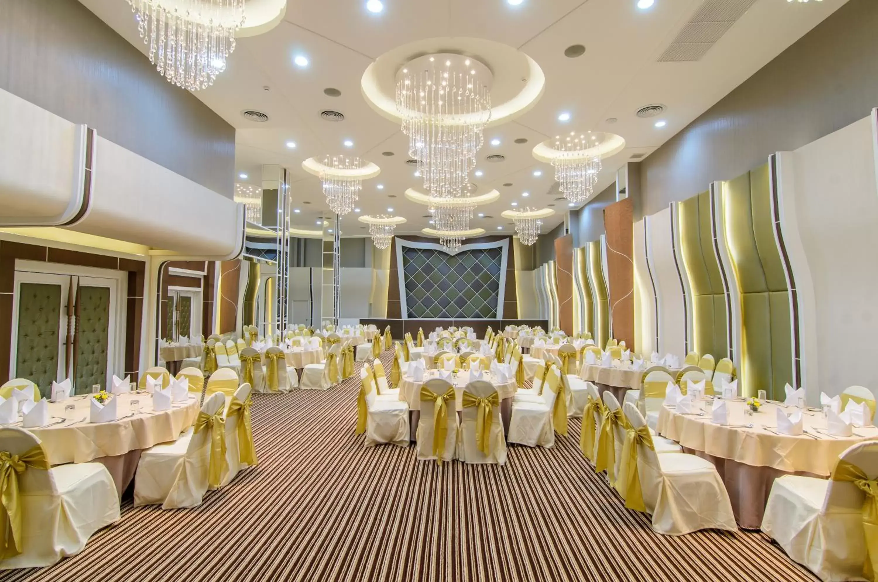 Banquet/Function facilities, Banquet Facilities in The Paradiso JK Design Hotel