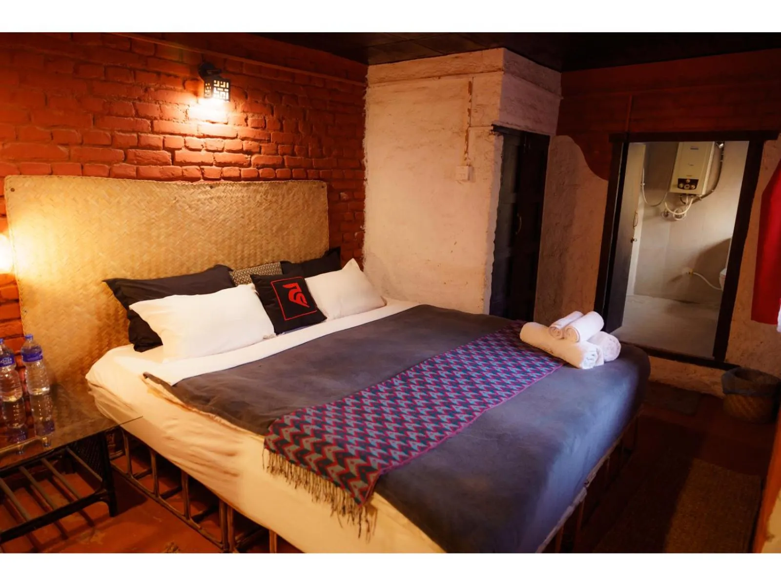 Bed in Hira Guest House