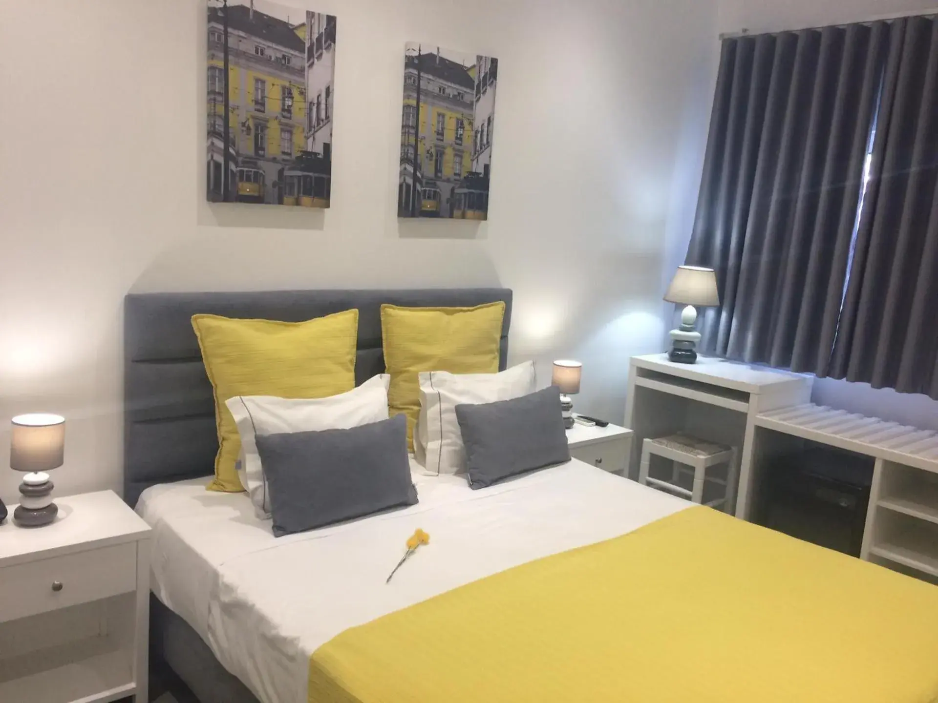Bed in KR Hotels - Albufeira Lounge