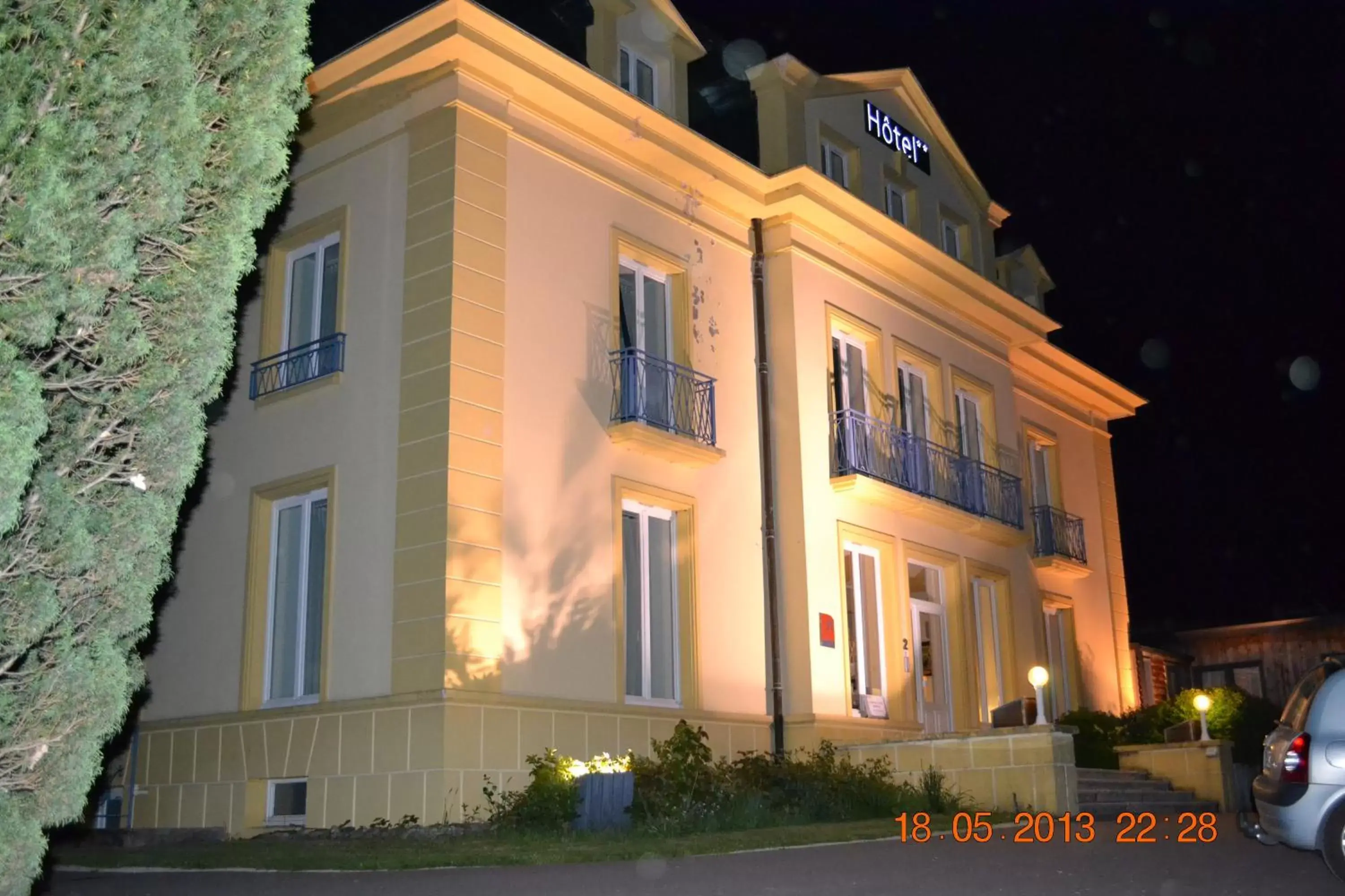 Facade/entrance, Property Building in La Demeure des 2 Trésors