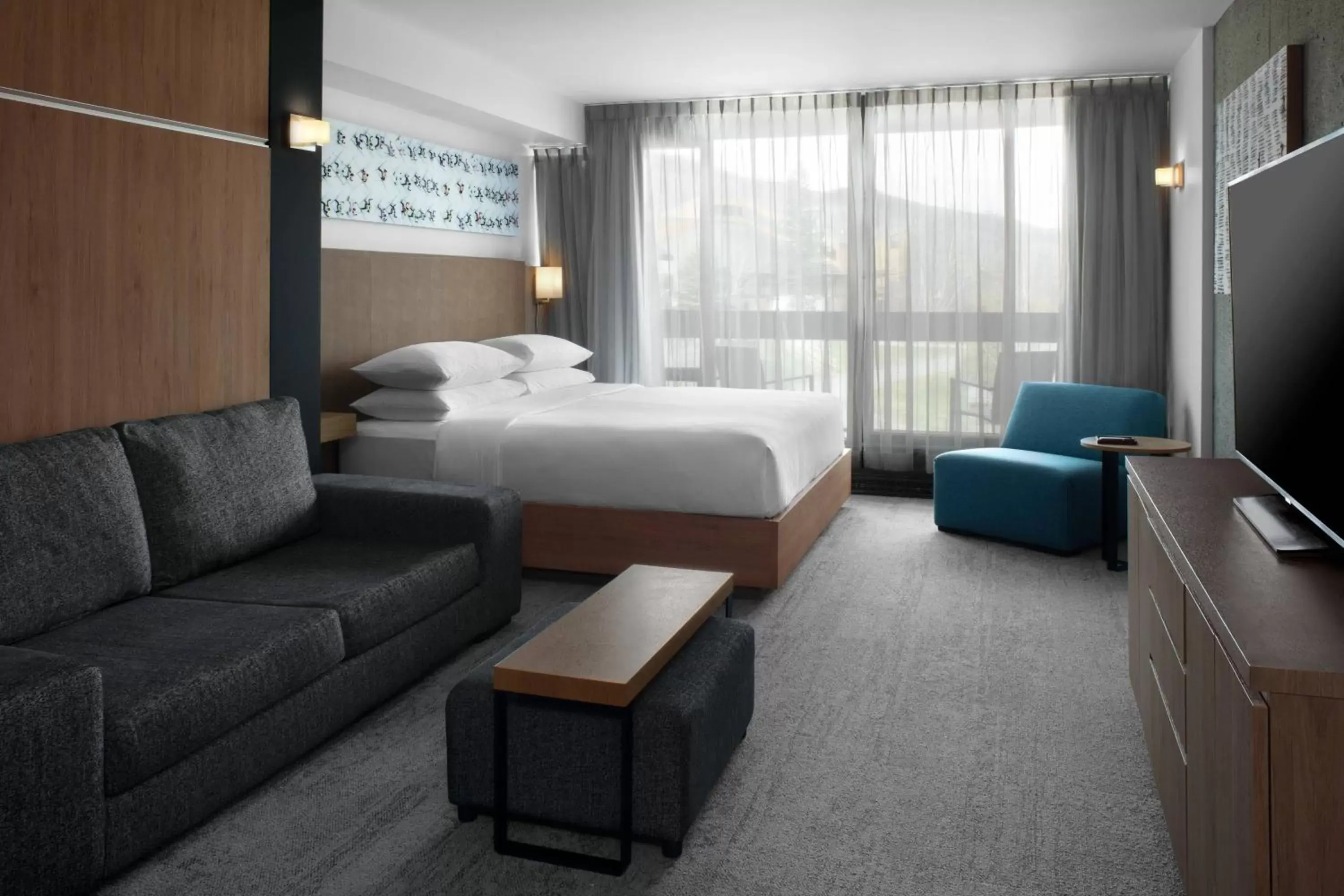 Bedroom in Delta Hotels by Marriott Mont Sainte-Anne, Resort & Convention Center