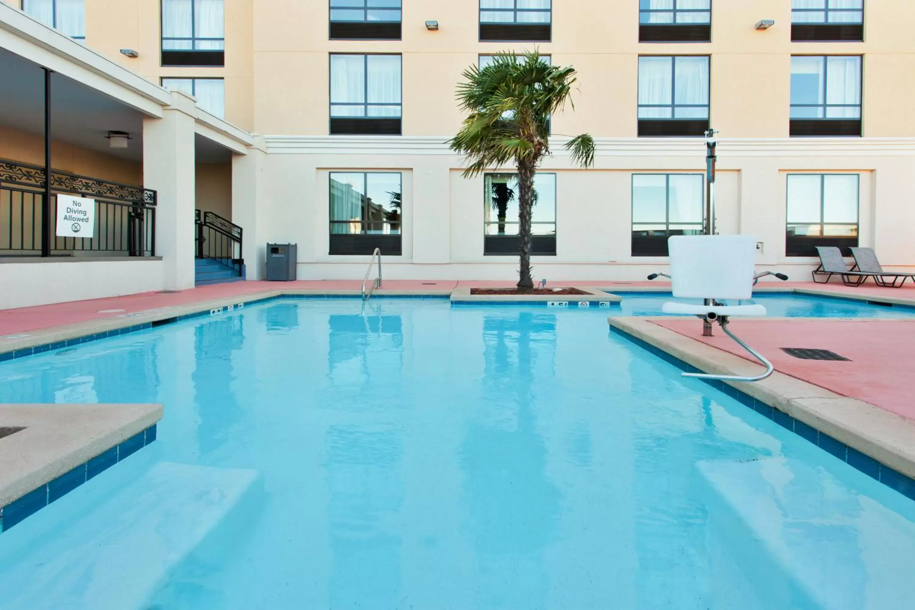 Swimming Pool in Holiday Inn Shreveport Downtown, an IHG Hotel